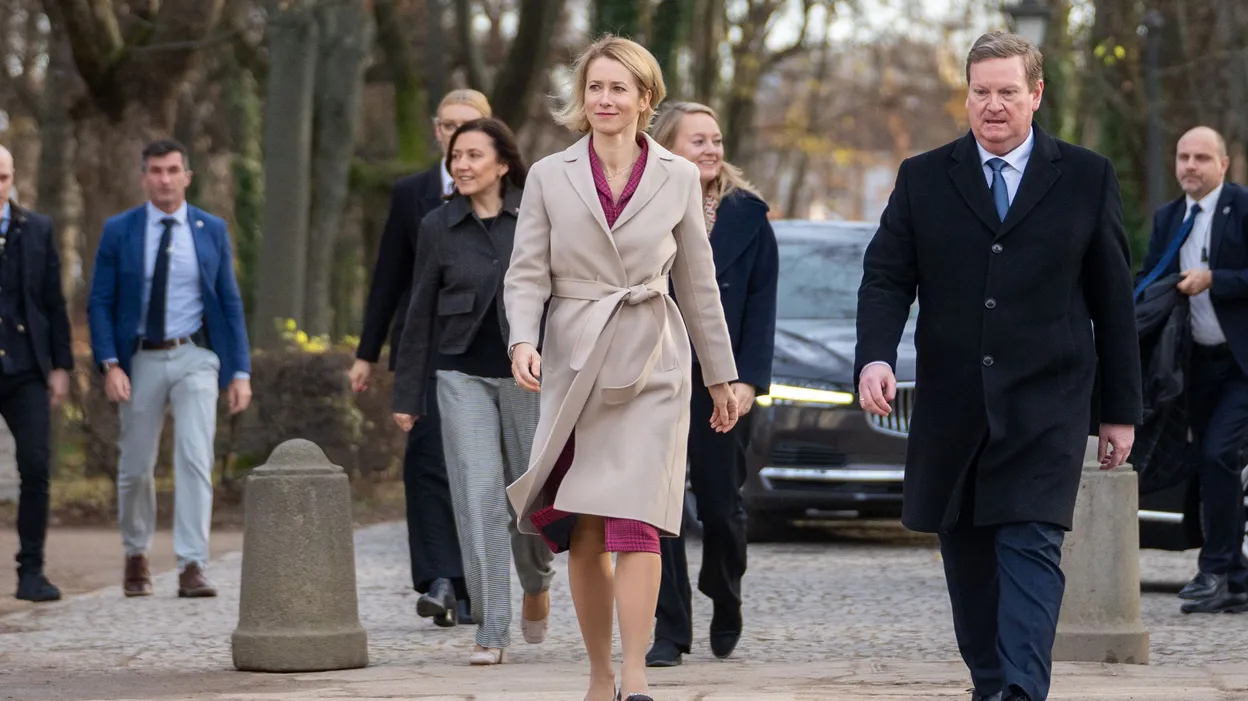 Qui est Kaja Kallas, la nouvelle cheffe de la diplomatie européenne et