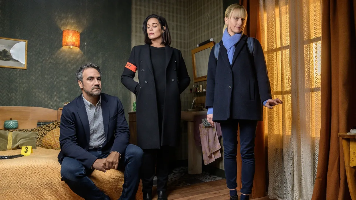 Redécouvrez Astrid et Raphaëlle dans une saison 5 audacieuse - RTBF Actus