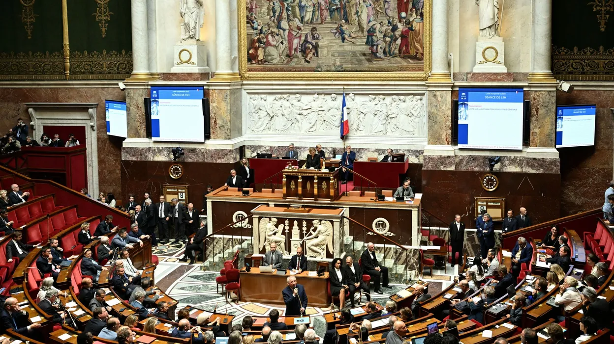 Le défi de Carlo, réaliser une fricadelle maison. Découvrez sa recette ...