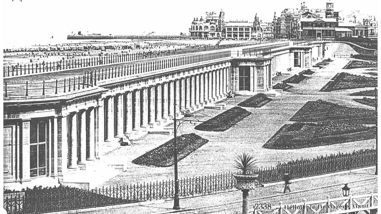 Photomécanique Ancienne – Stengel – Ostende, Digue De Mer Et Palais Du Roi – Circa 1895