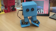Un robot imprimé en 3D danse comme Michael Jackson