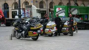 Contrairement à Bruxelles les taxis-motos fonctionnent très bien à Paris 