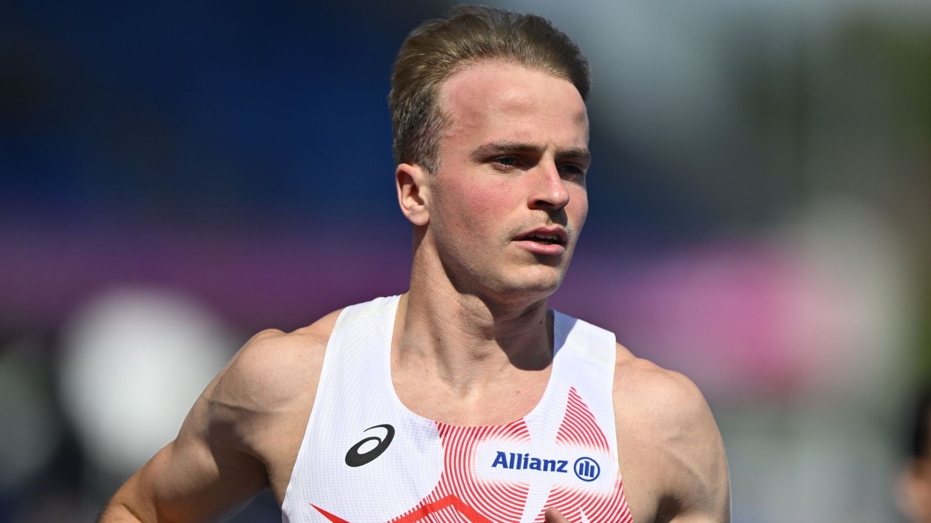 Euro d’athlétisme de Birmingham : Simon Verherstraeten avance en finale du 100 mètres, Emiel Botterman éliminé