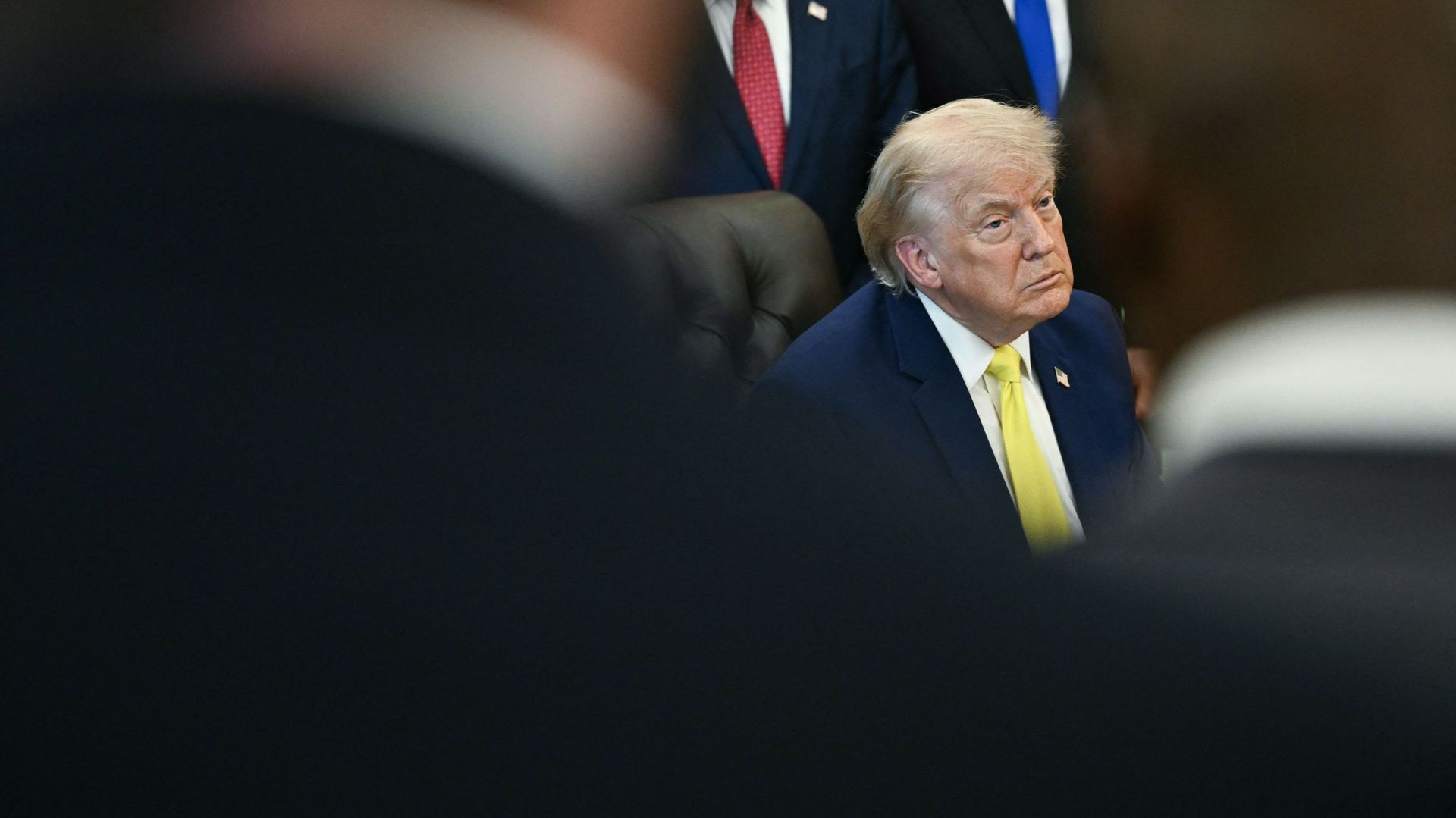 Donald Trump investit 700 millions de dollars dans le charbon, l'opposition furieuse