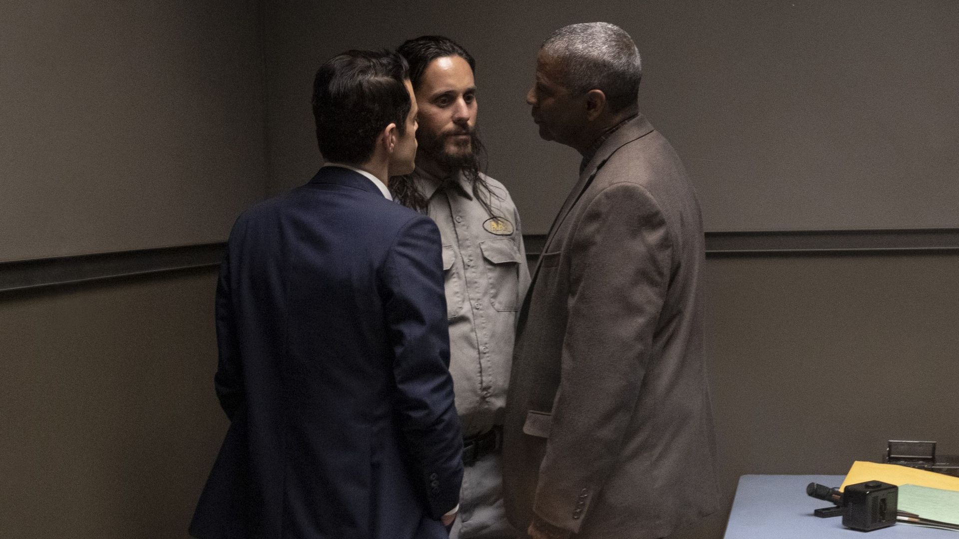 "Une affaire de détails" : Denzel Washington, Rami Malek et Jared Leto dans un thriller anxieux au casting 5 étoiles