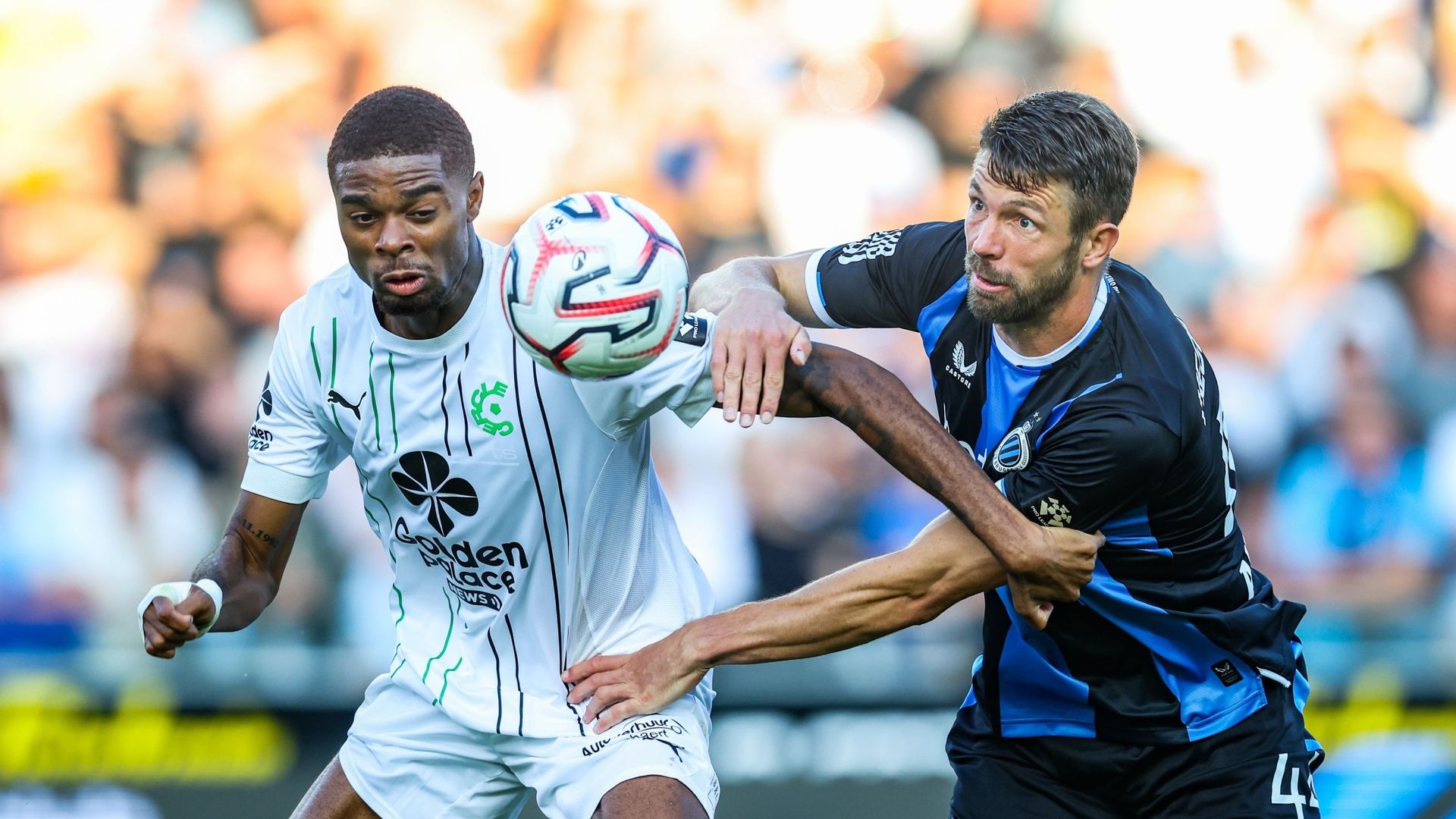 Le derby brugeois remporté par le Club : les Blauw en Zwart disposent du Cercle et restent en tête