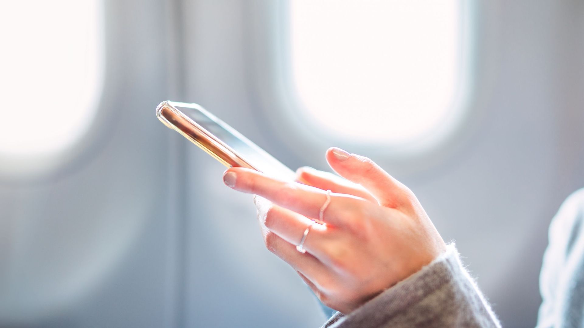 La minute insolite : elle refuse de raccrocher au décollage et force un avion à faire demi-tour