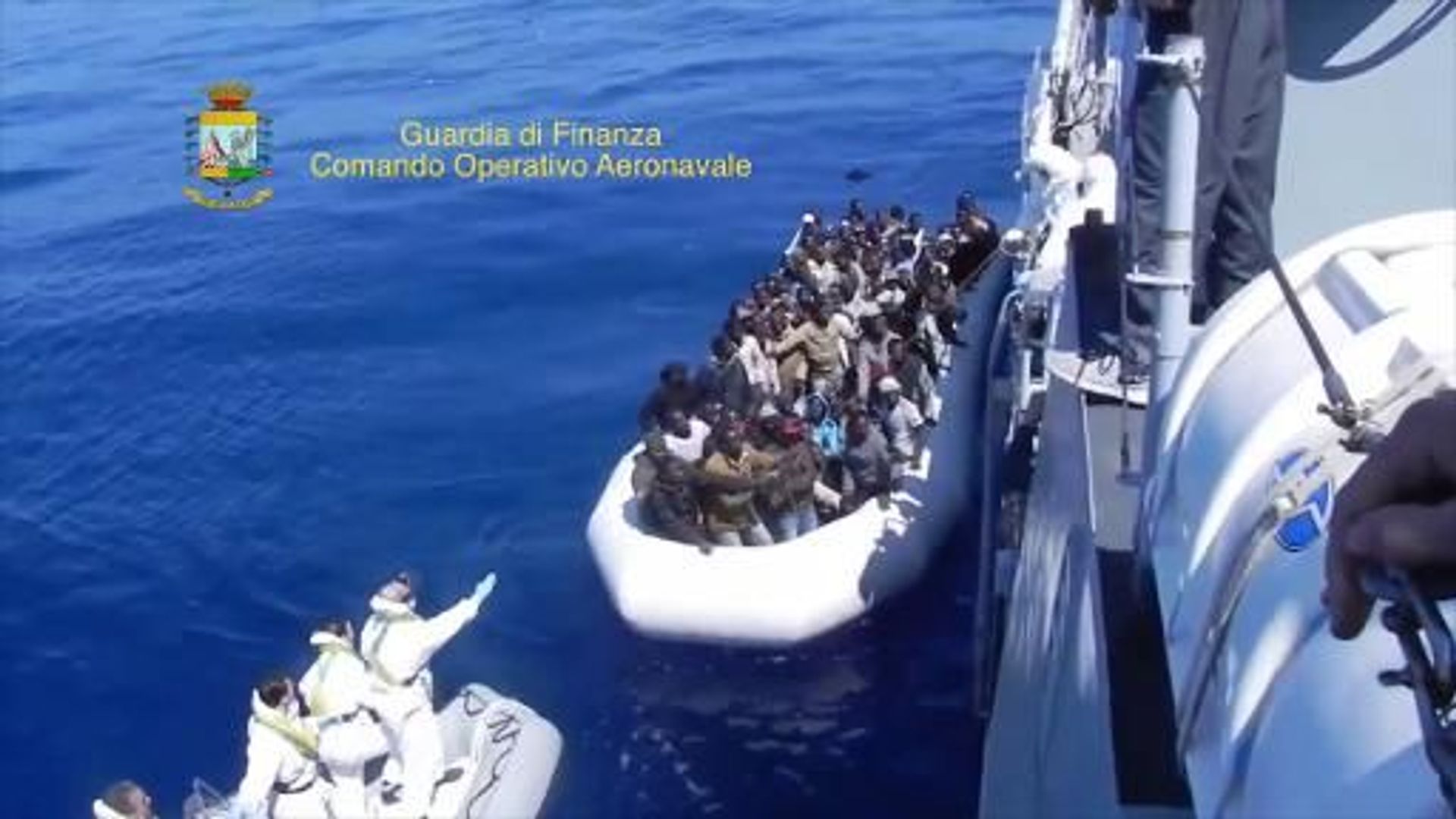 Environ 2000 migrants secourus jeudi en Méditerranée, plus de 34 000 ...