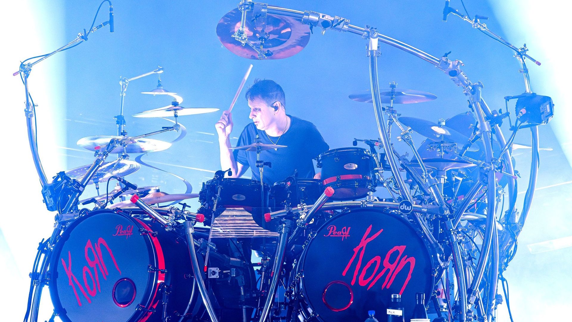 Ray Luzier, batteur de Korn : "J’ai perdu des contrats avec deux groupes célèbres parce que je ne me droguais pas"