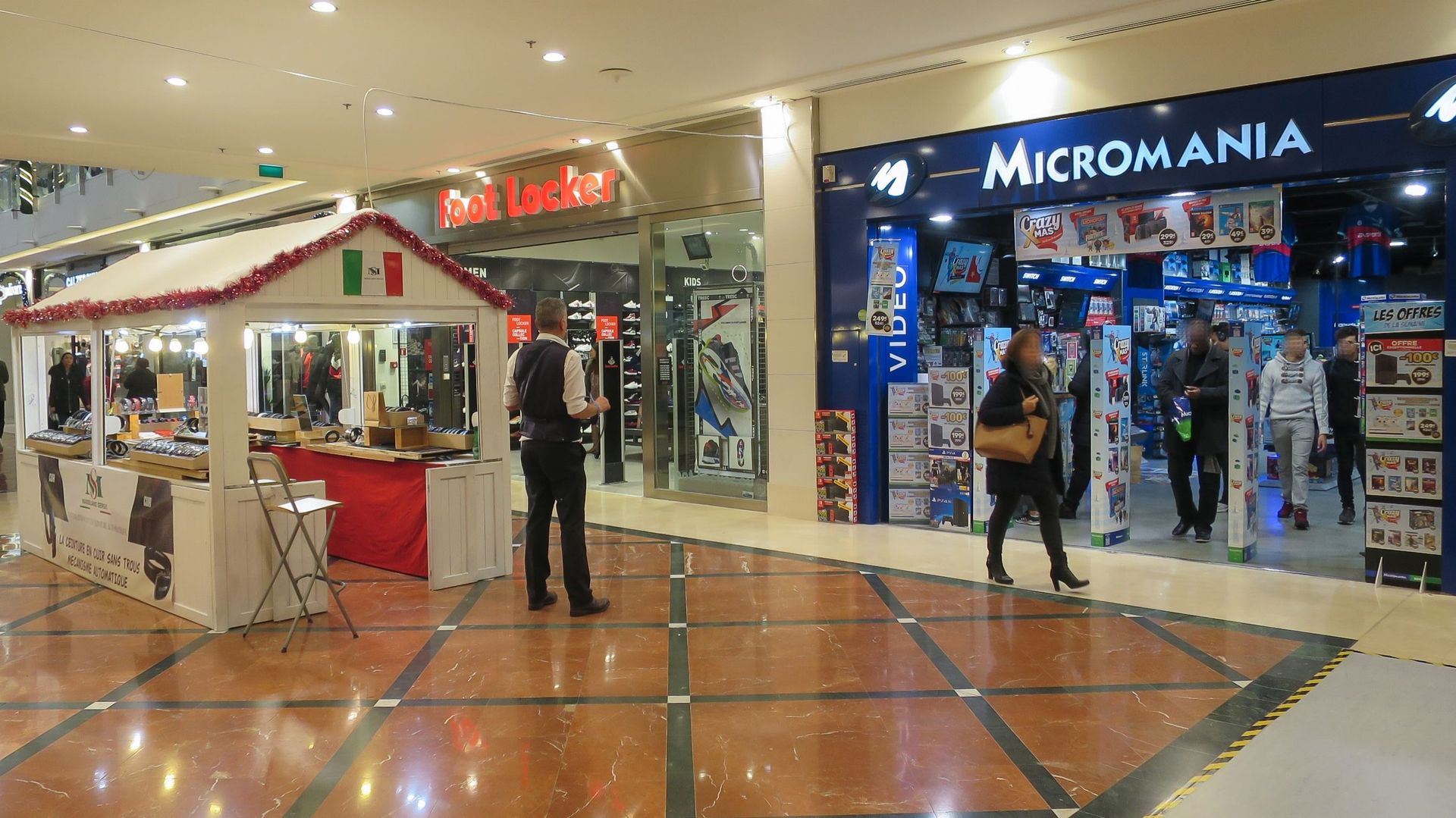 Rachat des magasins Micromania : le commerce de jeux vidéo physiques ...