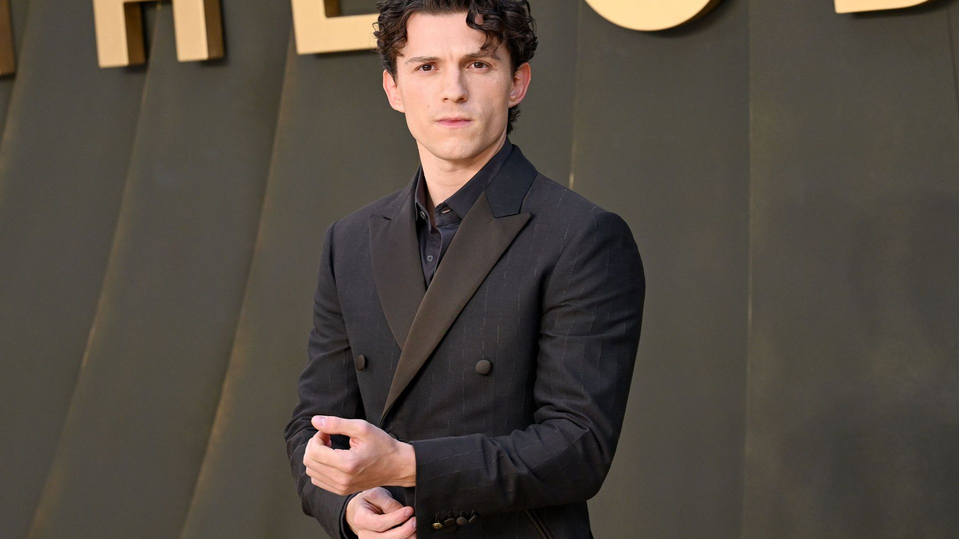 Tom Holland paniqué face à Christopher Nolan : les coulisses stressantes de L’Odyssée