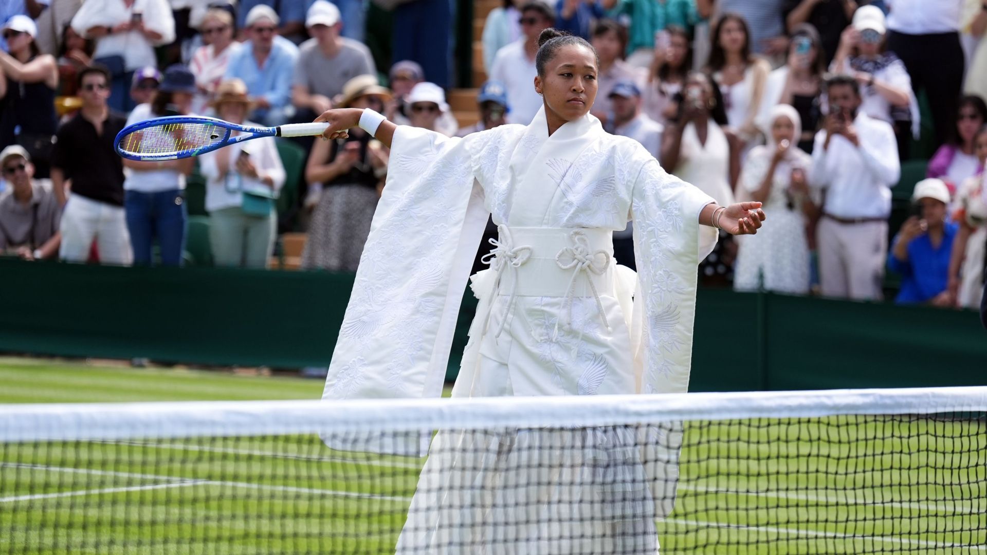 L’élégance à l’anglaise pour Djokovic et Osaka, une demande en mariage : Wimbledon est bien de retour