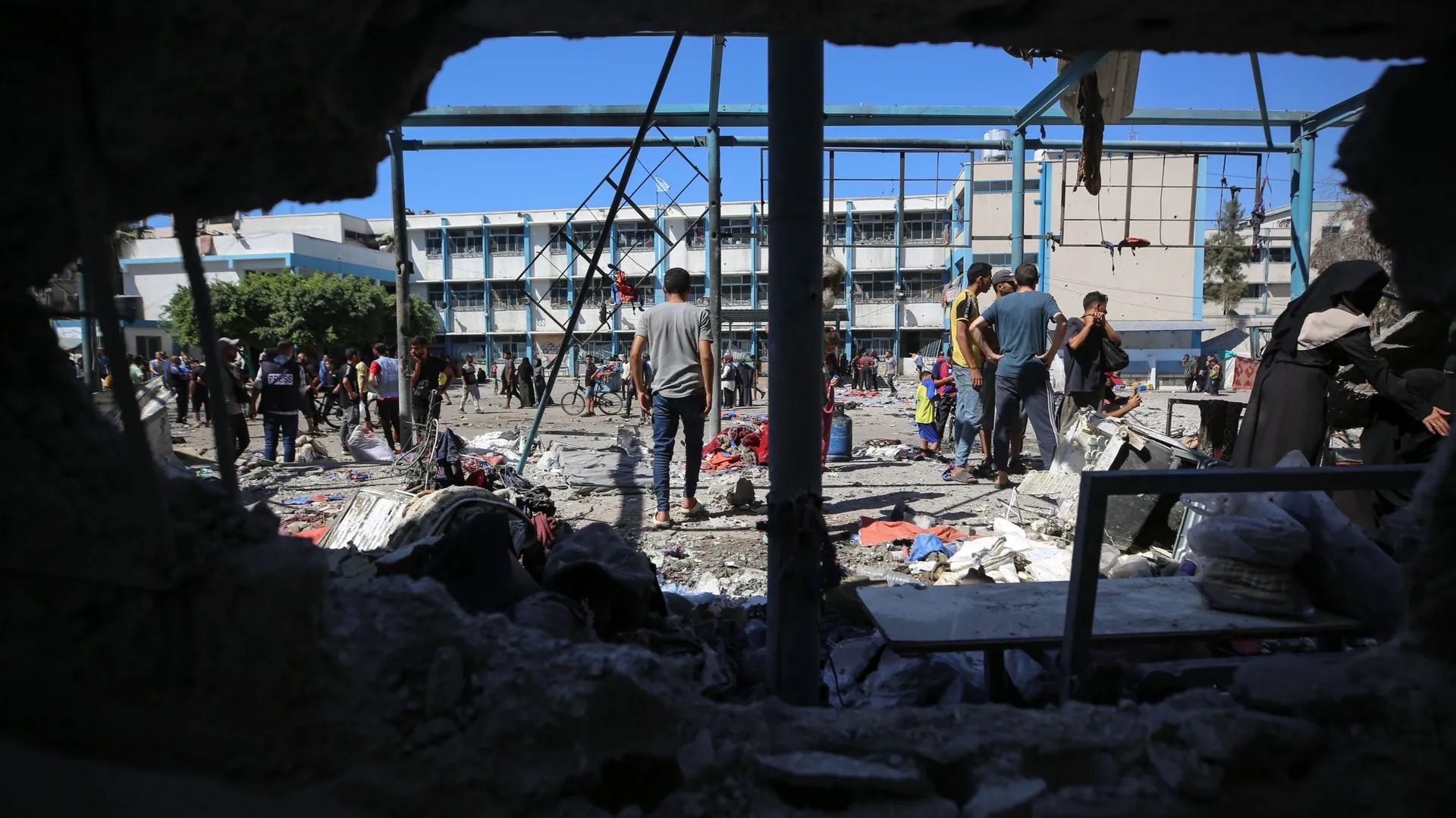 Guerre Israël-Gaza : des dizaines de frappes sur la bande de Gaza ...