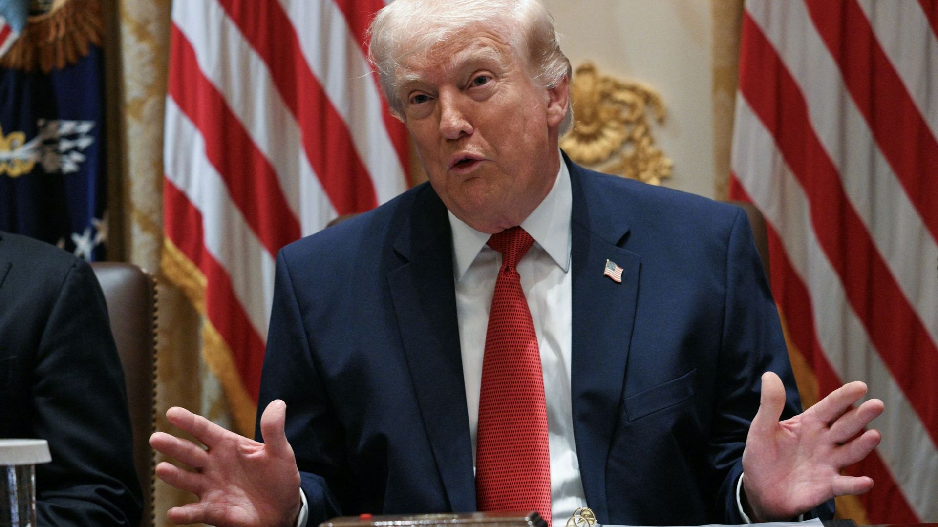 Guerre au Moyen-Orient : Trump reporte son ultimatum à l'Iran, le détroit d'Ormuz au menu du G7 (suivez notre direct)