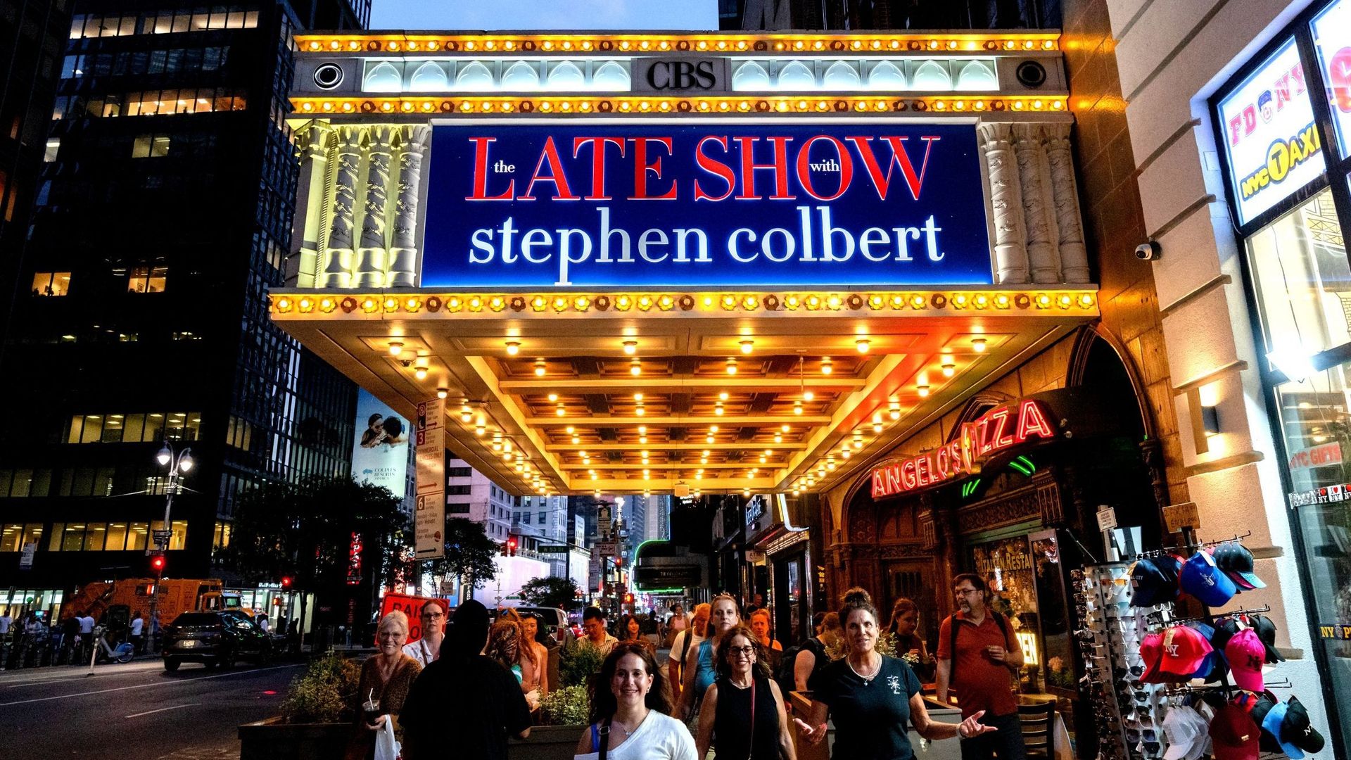 Fin du Late Show de Stephen Colbert : Paul McCartney et les stars lui rendent hommage