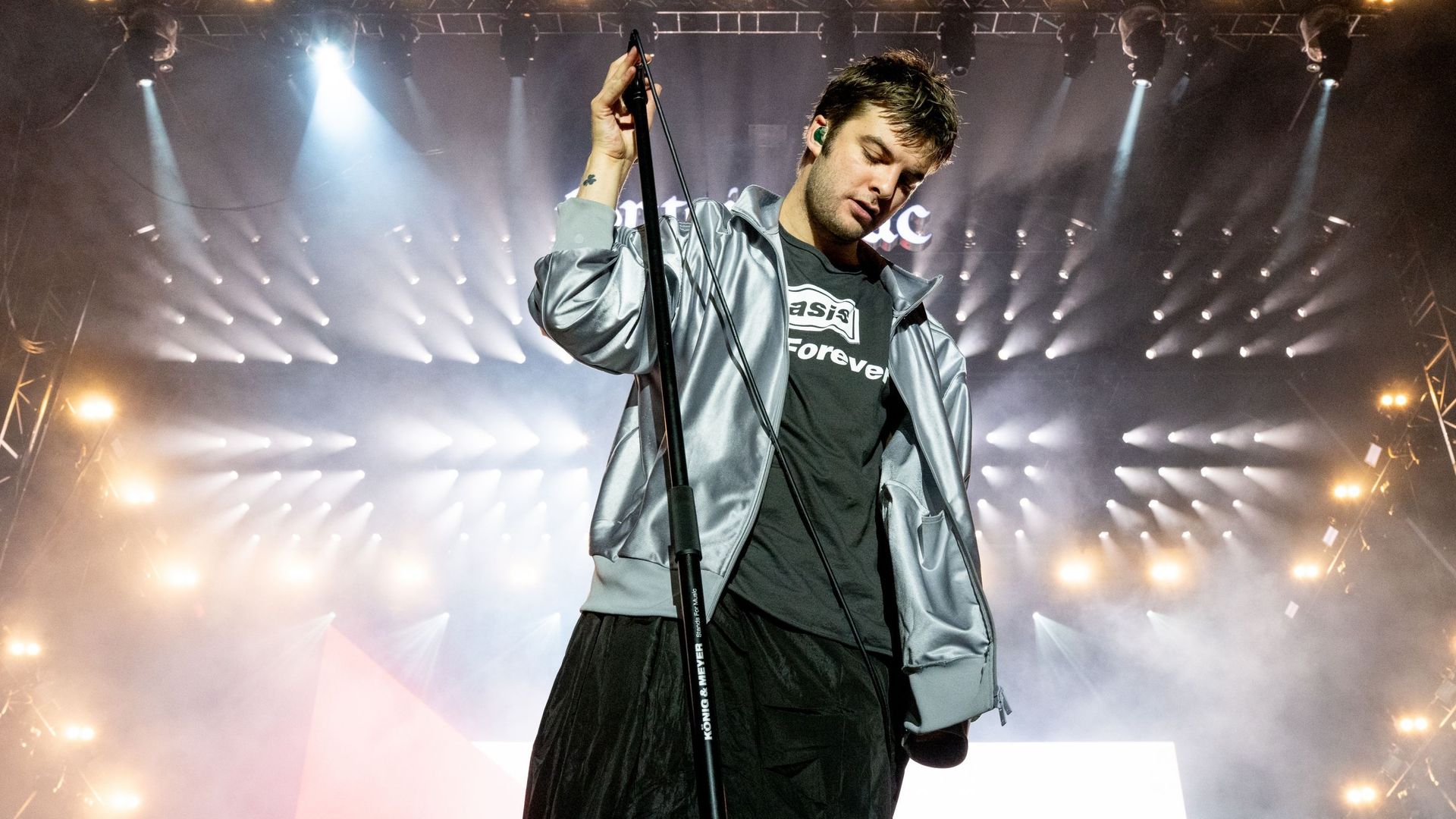 Grian Chatten de Fontaines D.C. multiplie les collaborations : de Peaky Blinders au projet caritatif Help (2)