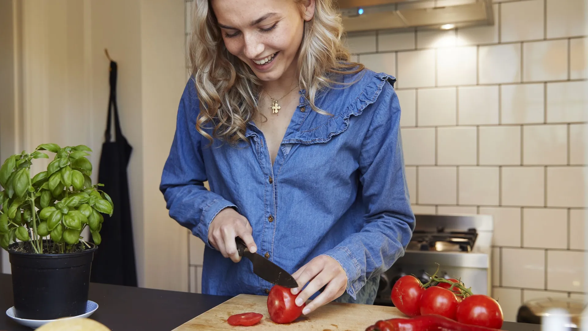 Le défi de Carlo, réaliser une fricadelle maison. Découvrez sa recette ...