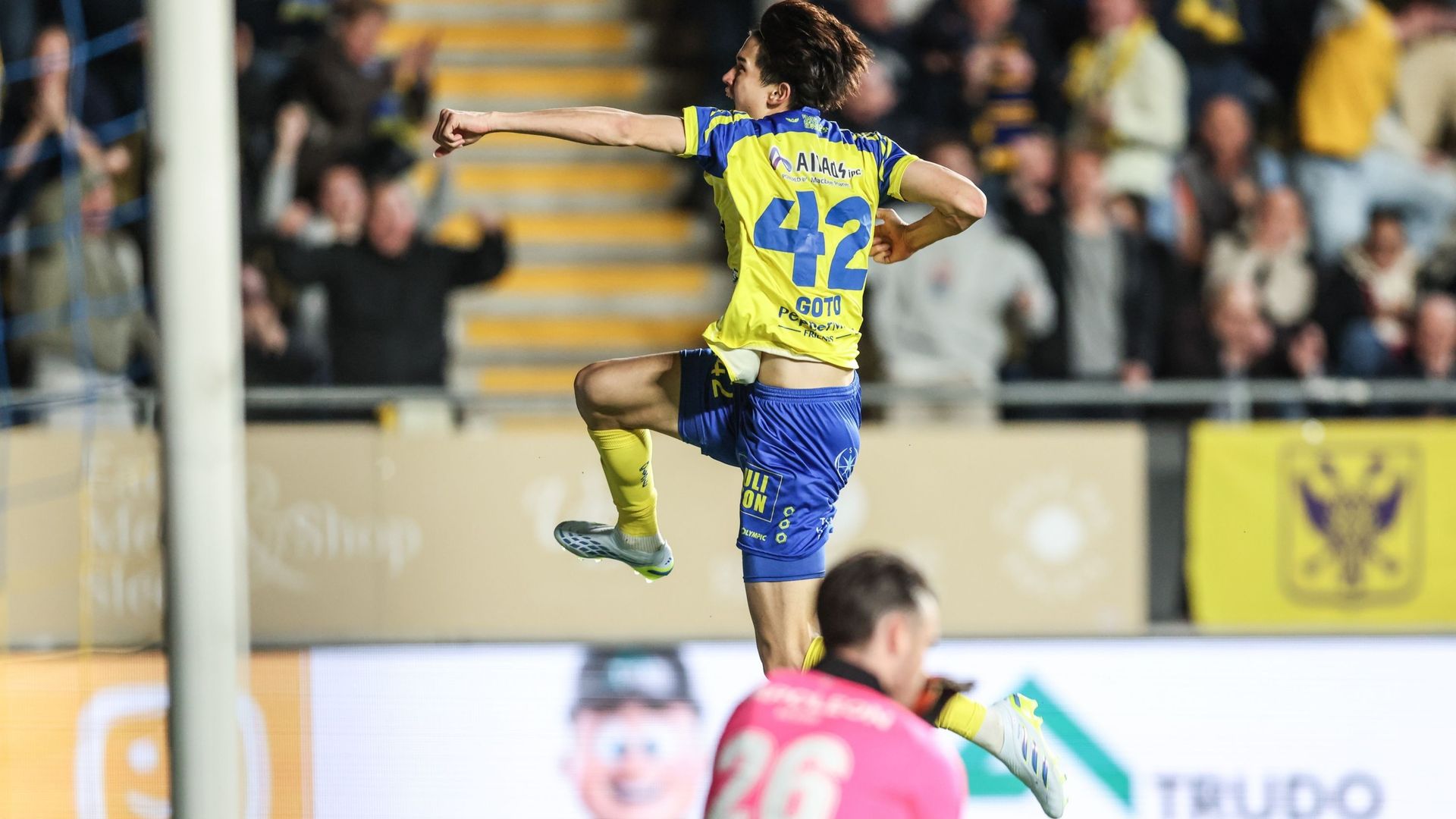 Saint-Trond fait tomber Anderlecht et consolide sa place sur le podium