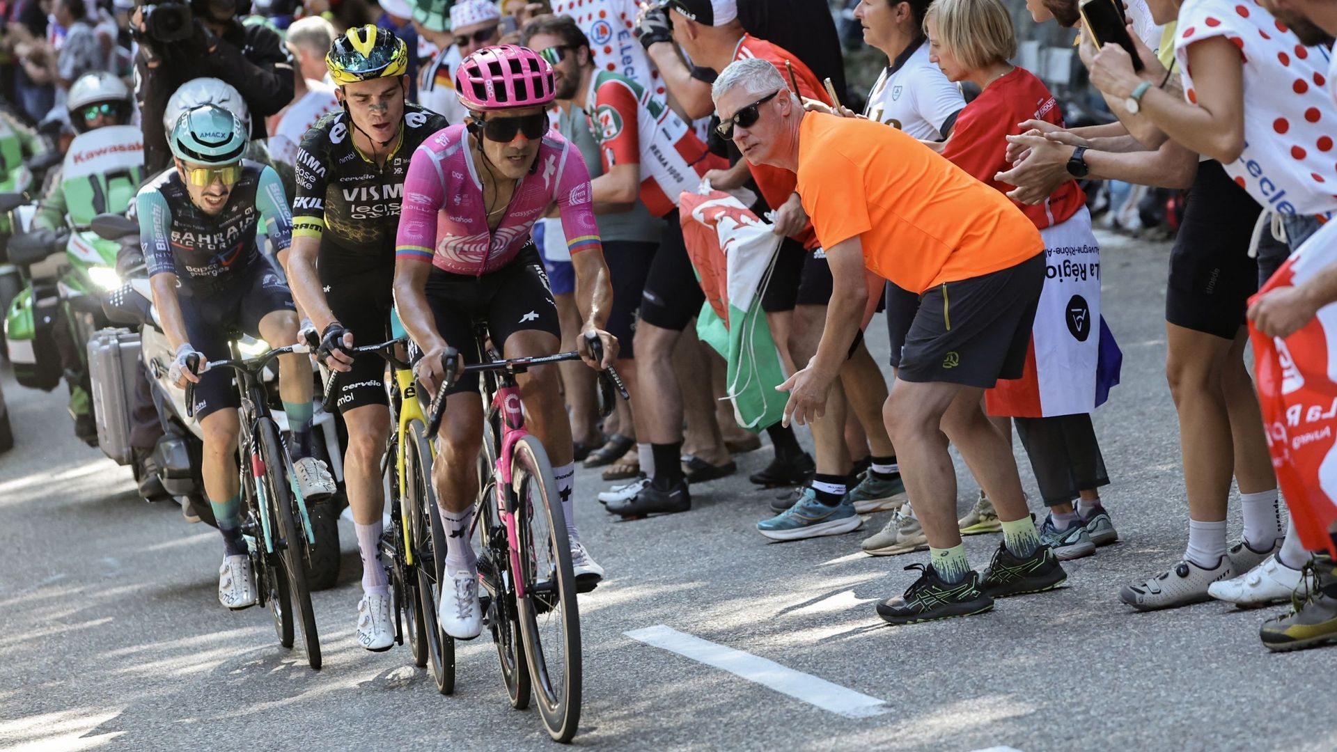 "Les mêmes coureurs que vendredi" : nouvelle bataille de costauds attendue à l’Alpe d’Huez sur la 20e étape du Tour de France 2026