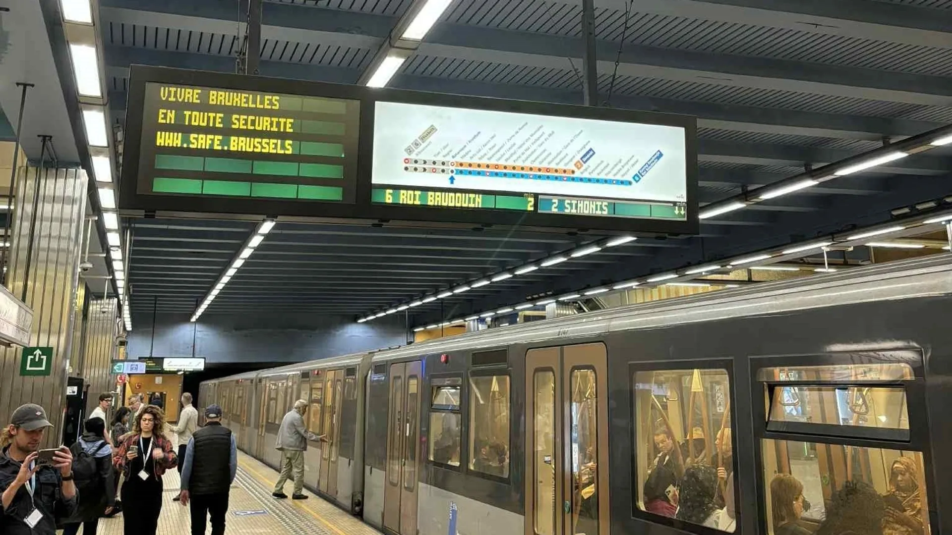 Stib 1069 BE-Alert : l’alerte par SMS a été testée dans 237 communes, des ...