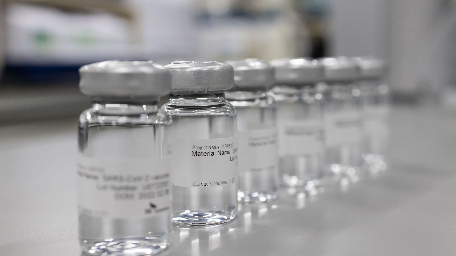 Coronavirus : l'EMA liste de nouveaux effets secondaires des vaccins ...