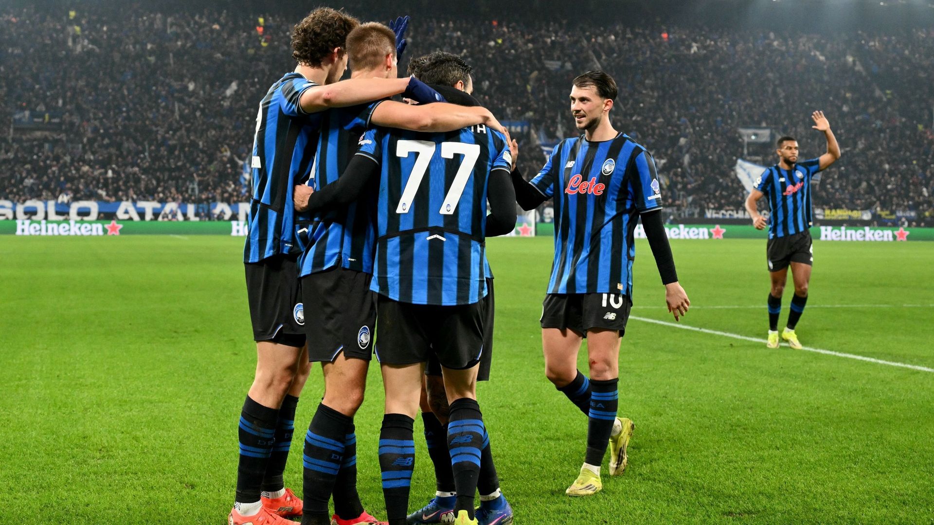 Ligue des champions : l’Atalanta renverse Dortmund au bout du suspense et file en 8e