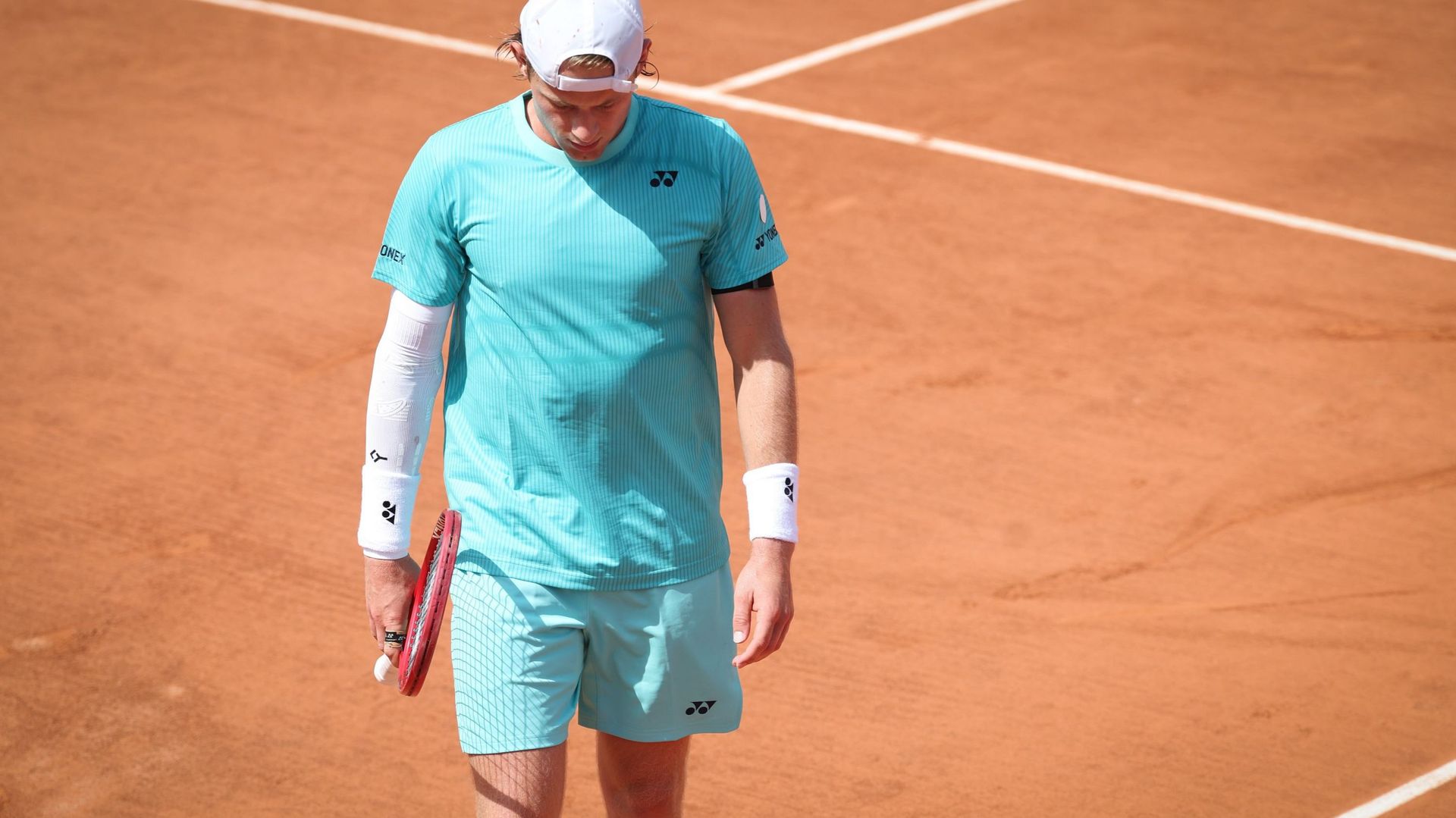 "Mentalement, il a dérapé" : Michel Bouhoulle revient sur la défaite de Zizou Bergs à Roland-Garros
