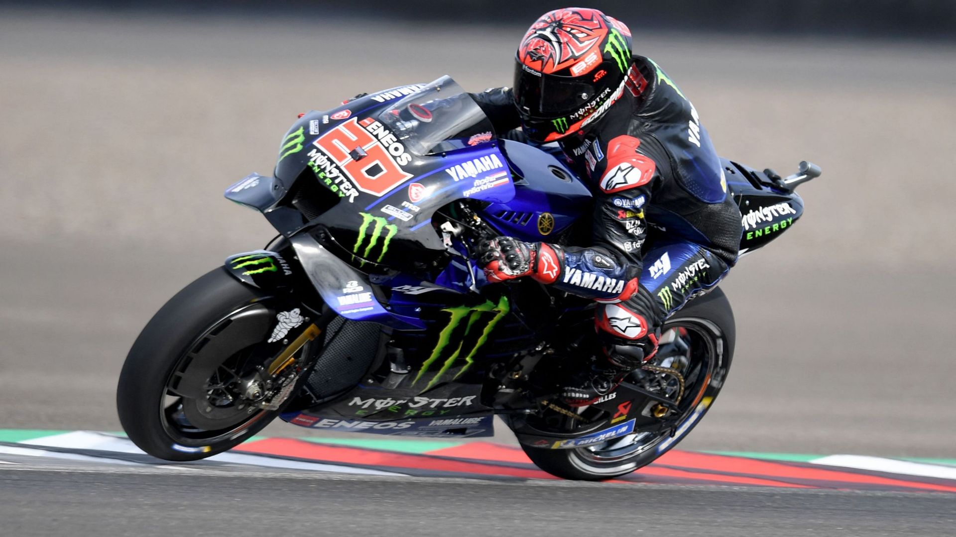 MotoGP Indonésie : Fabio Quartararo signe sa première pole position de ...