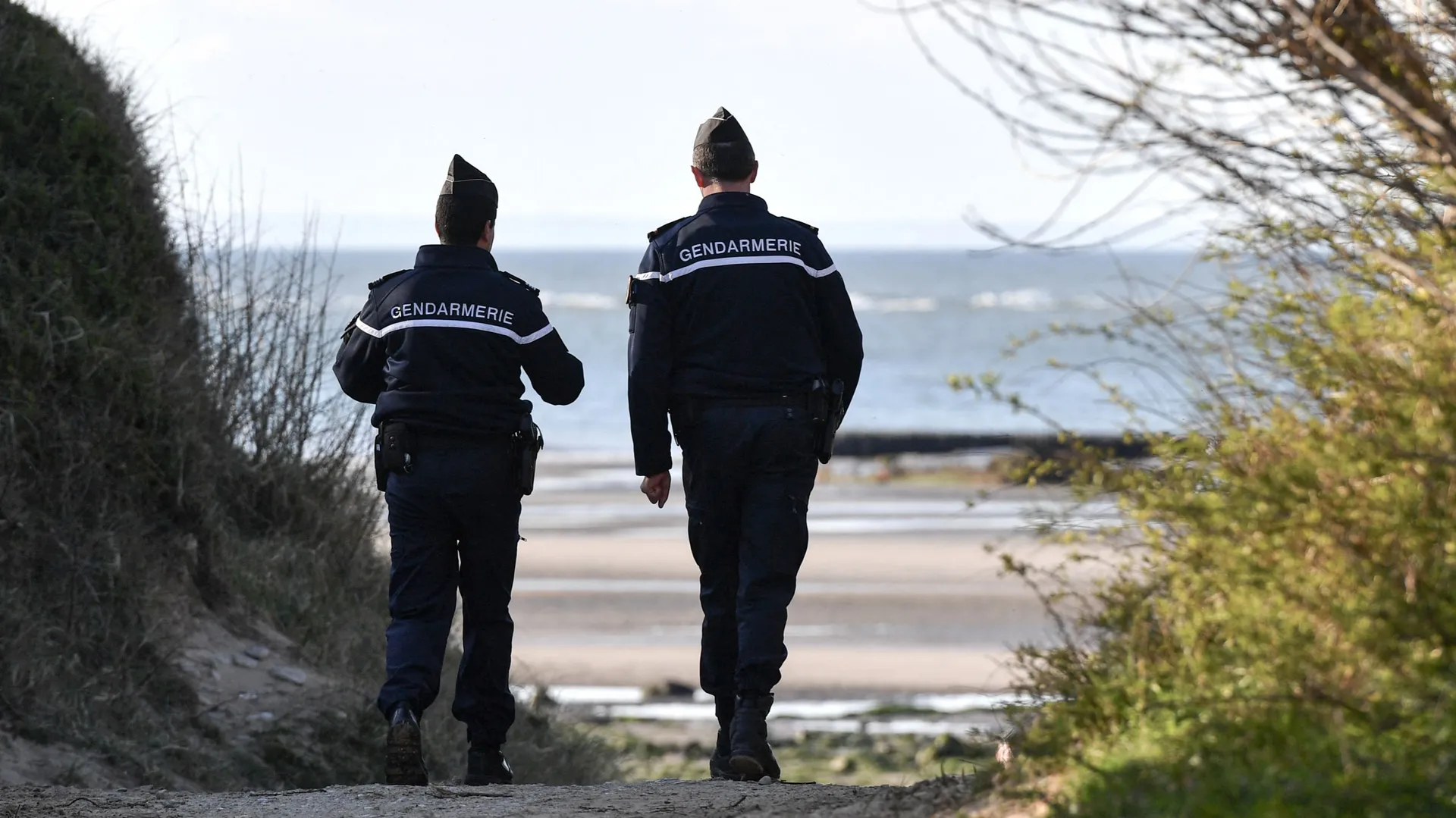 47 migrants secourus dans le détroit du Pas-de-Calais - RTBF Actus