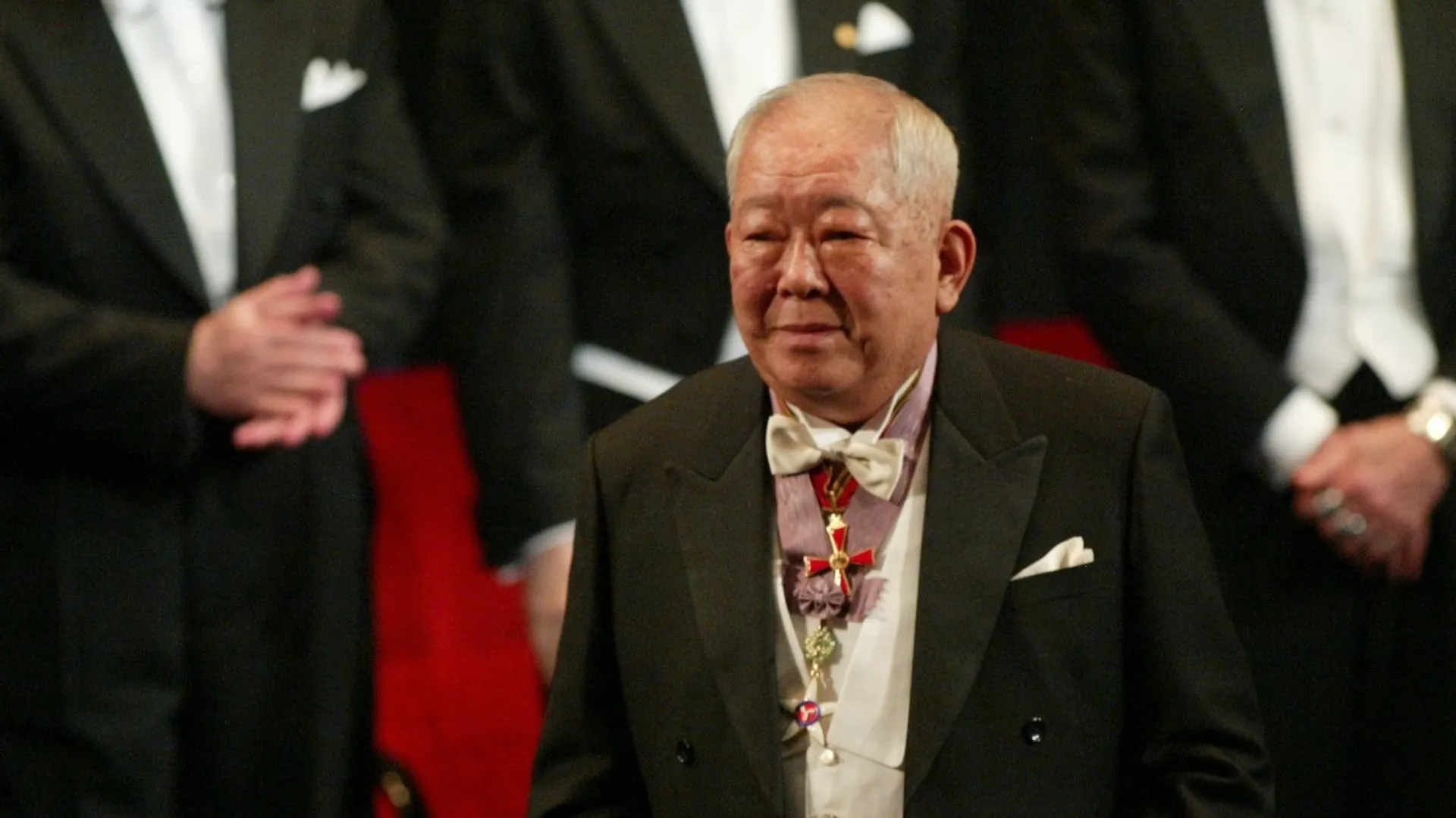 Le Nobel de physique japonais Masatoshi Koshiba est décédé à 94 ans ...