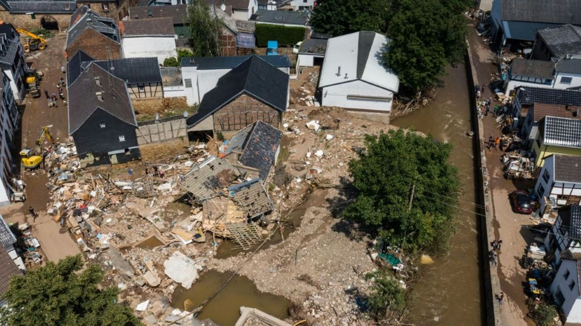 Inondations : le bilan s’alourdit à 165 morts en Allemagne - RTBF Actus