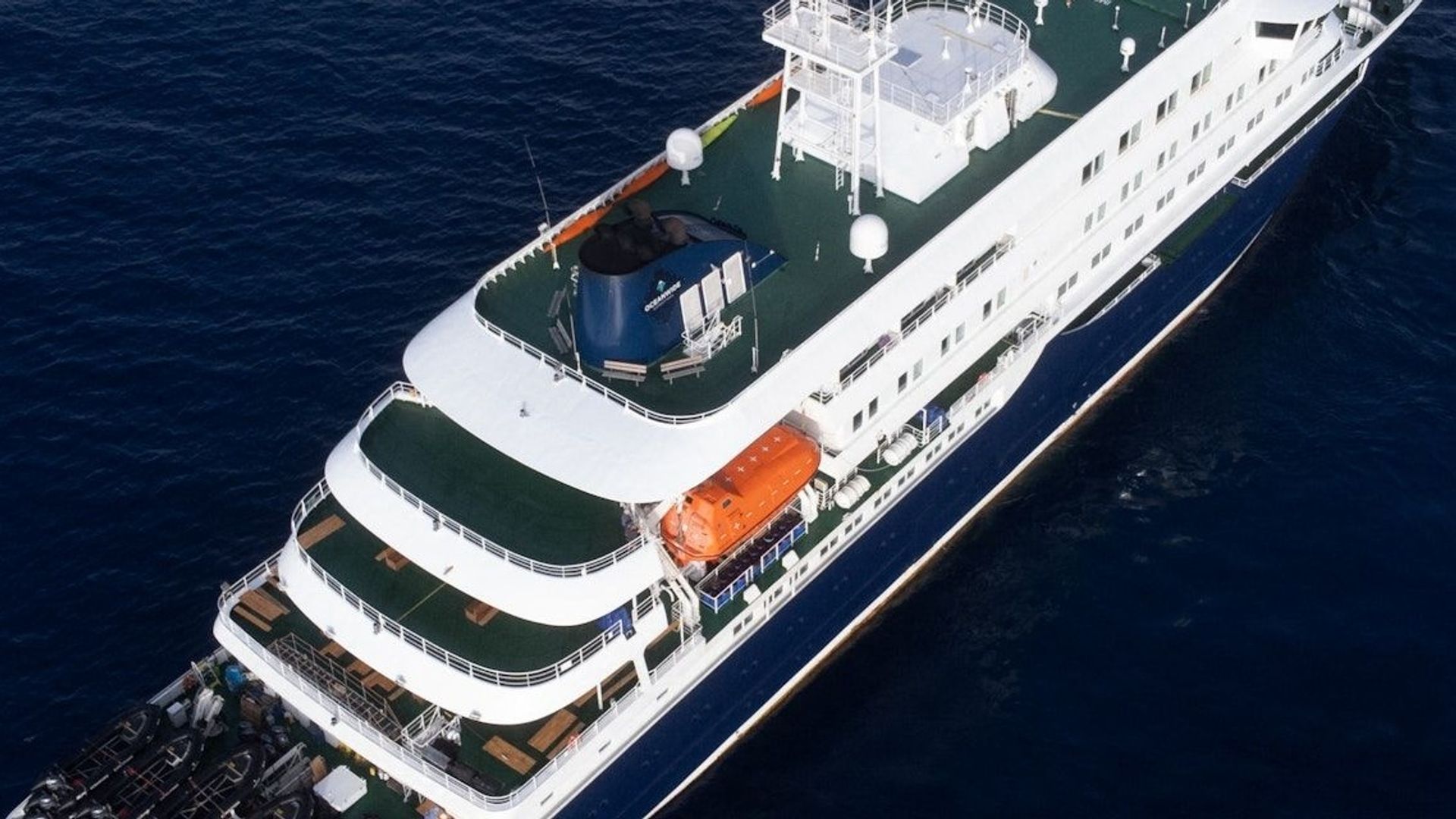 Quarantaine flottante sur le "Hondius" : la longue histoire des crises sanitaires en mer