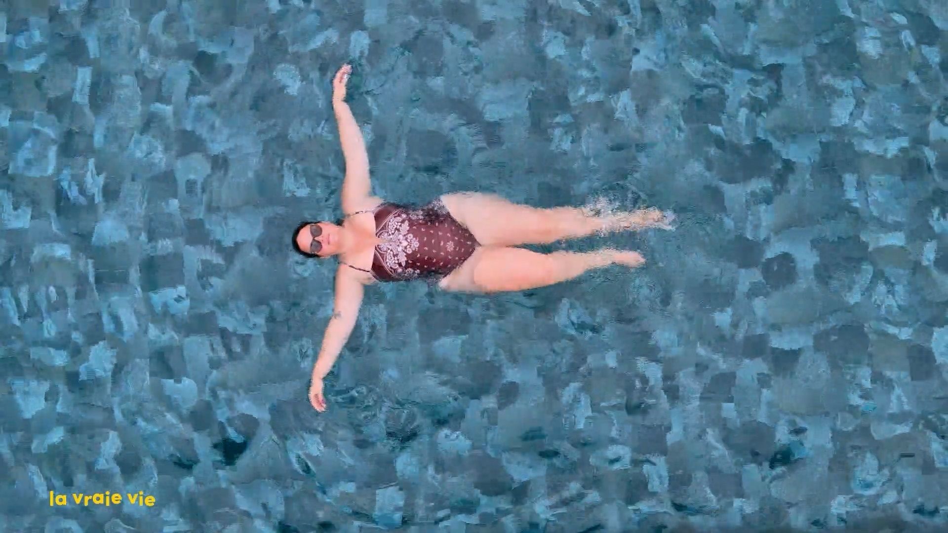 "Mon corps ne ressemble pas à ce que je voudrais mais il est magnifique quand même" : les contradictions du body positive