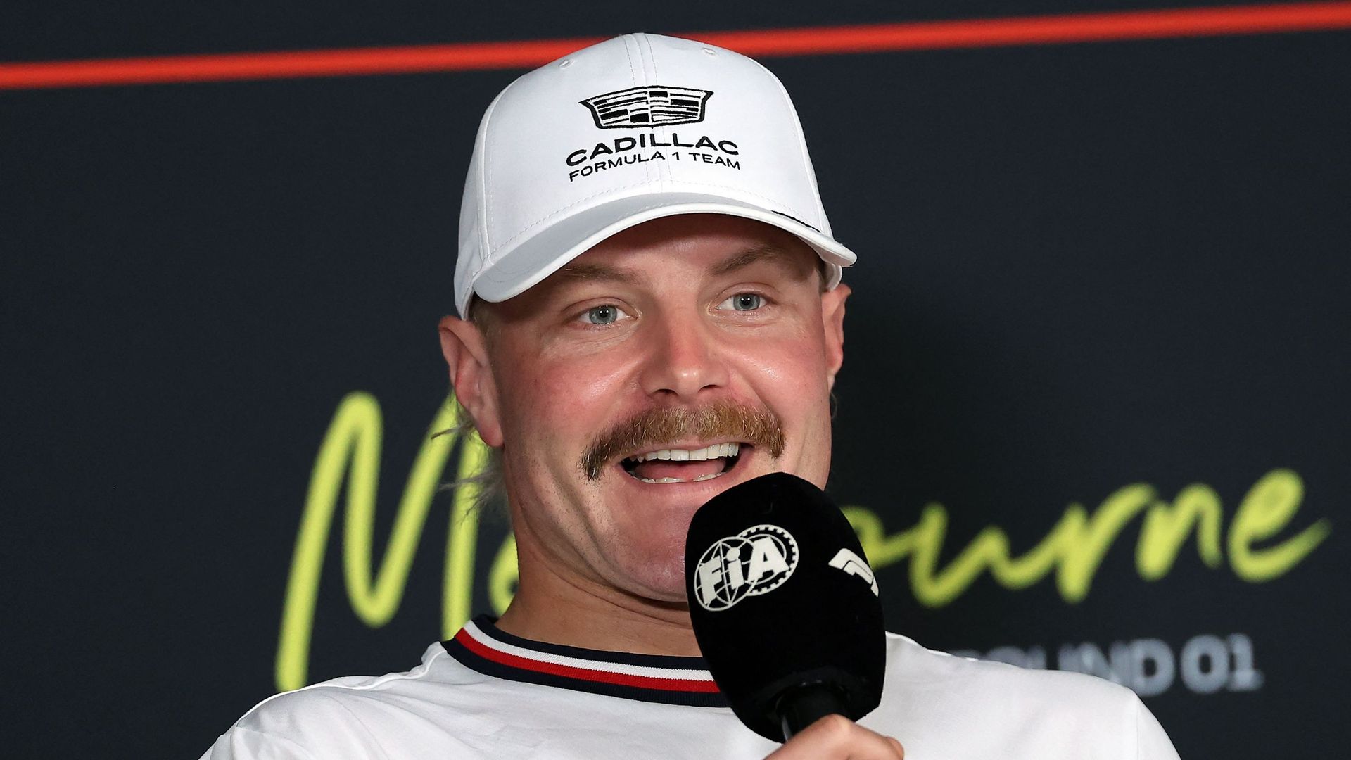 F1 Australie : "Qui sera champion du monde ? Stroll, Alonso ou Russell", plaisante Bottas