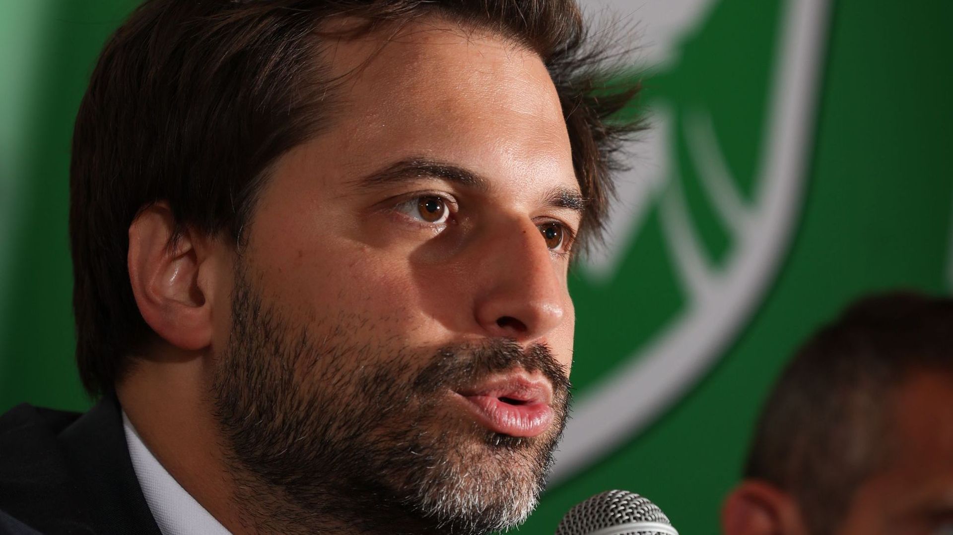 Georges-Louis Bouchez et les Francs Borains : entre politique et football, les risques d’un double jeu