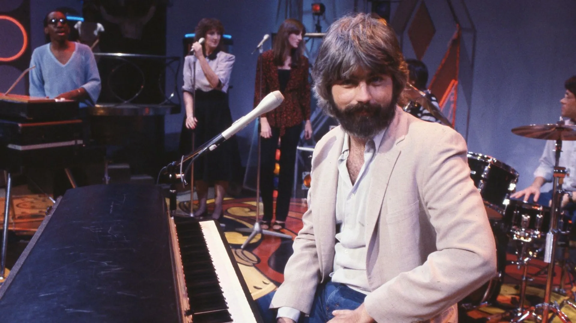 Ringo Starr sort un EP avec Paul McCartney, Steve Lukather de Toto, et ...