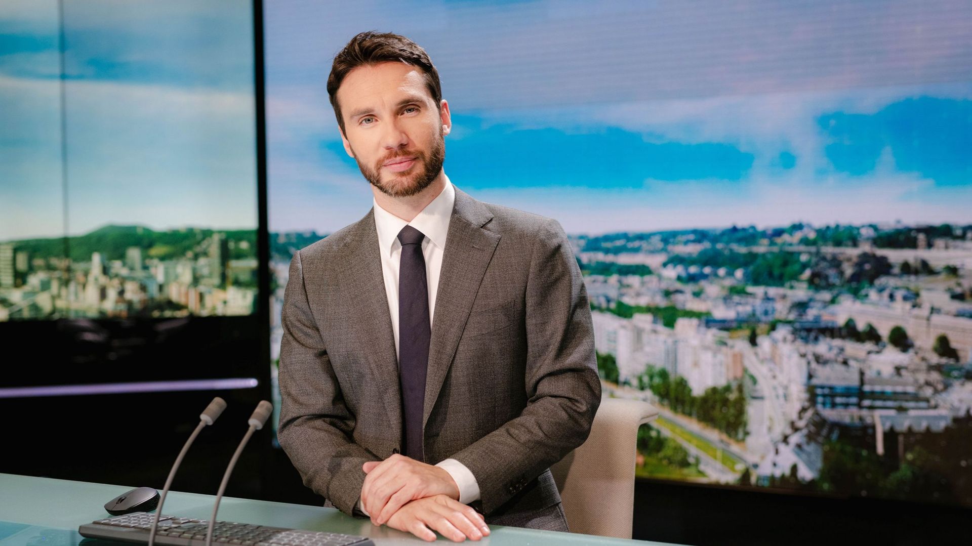 Laurent Mathieu remplacera François De Brigode au JT de 19h30 - RTBF Actus