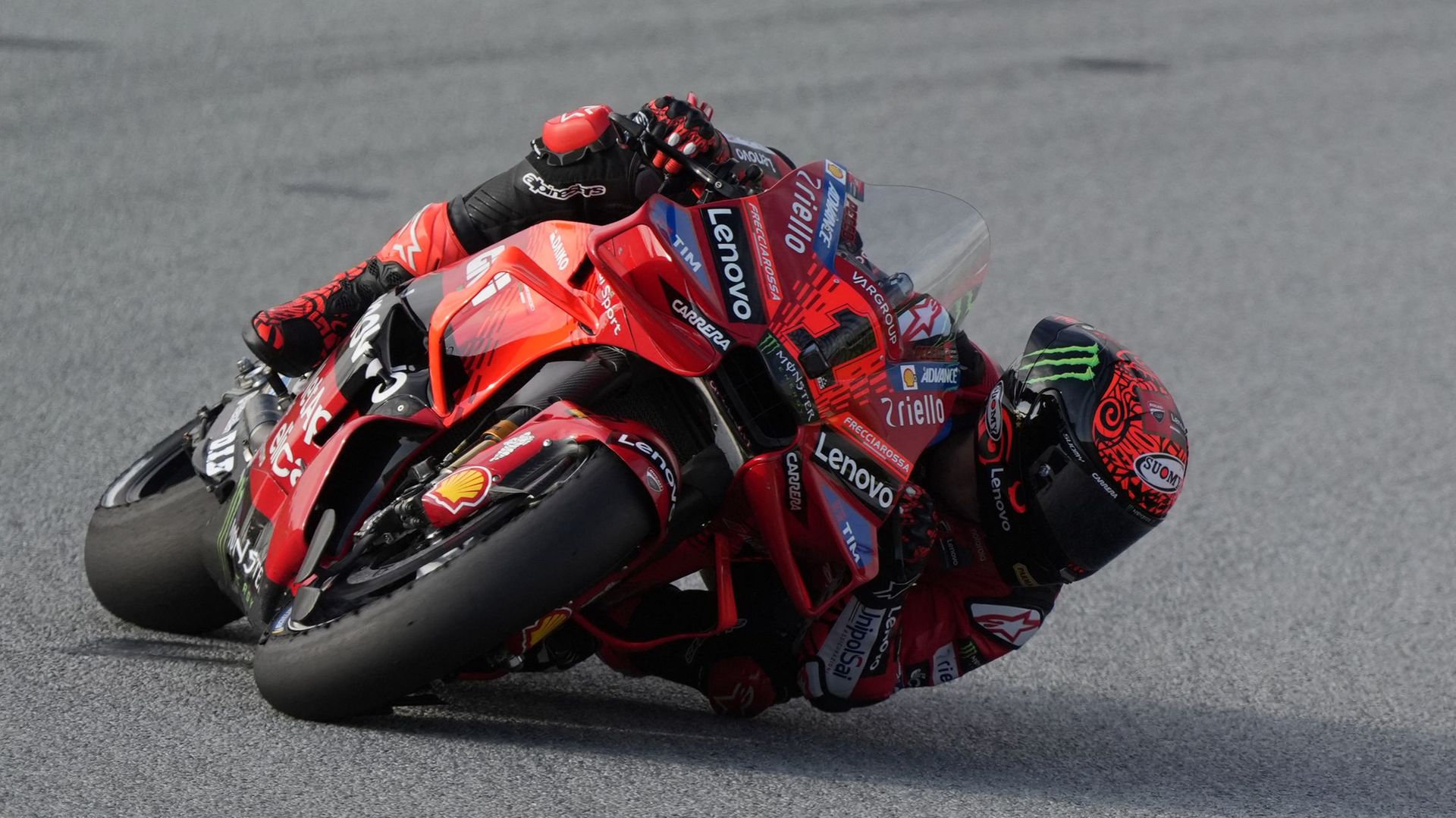MotoGP Barcelone : Bagnaia remporte le sprint et grignote sur Martin ...