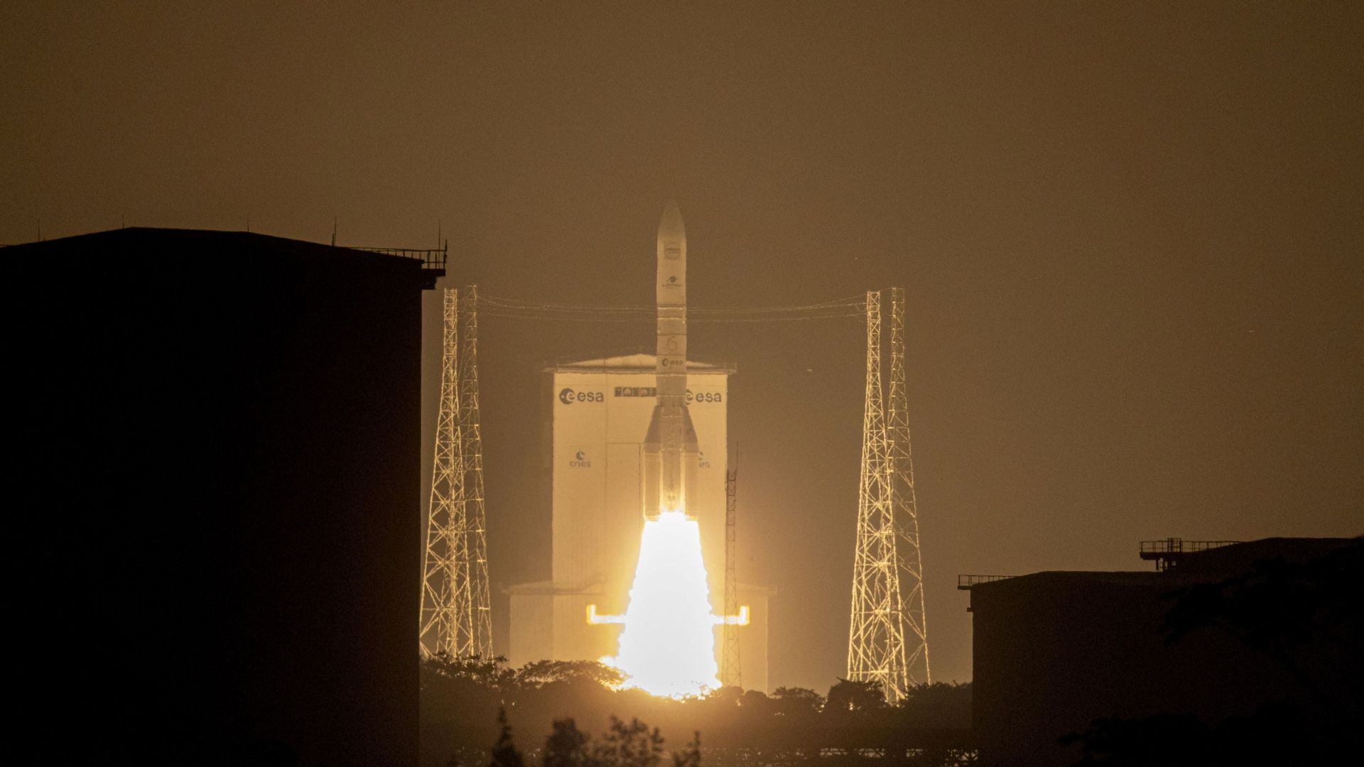 Les géants américains boudent le Sommet sur l’Espace à Paris : un affrontement symbolique et politique