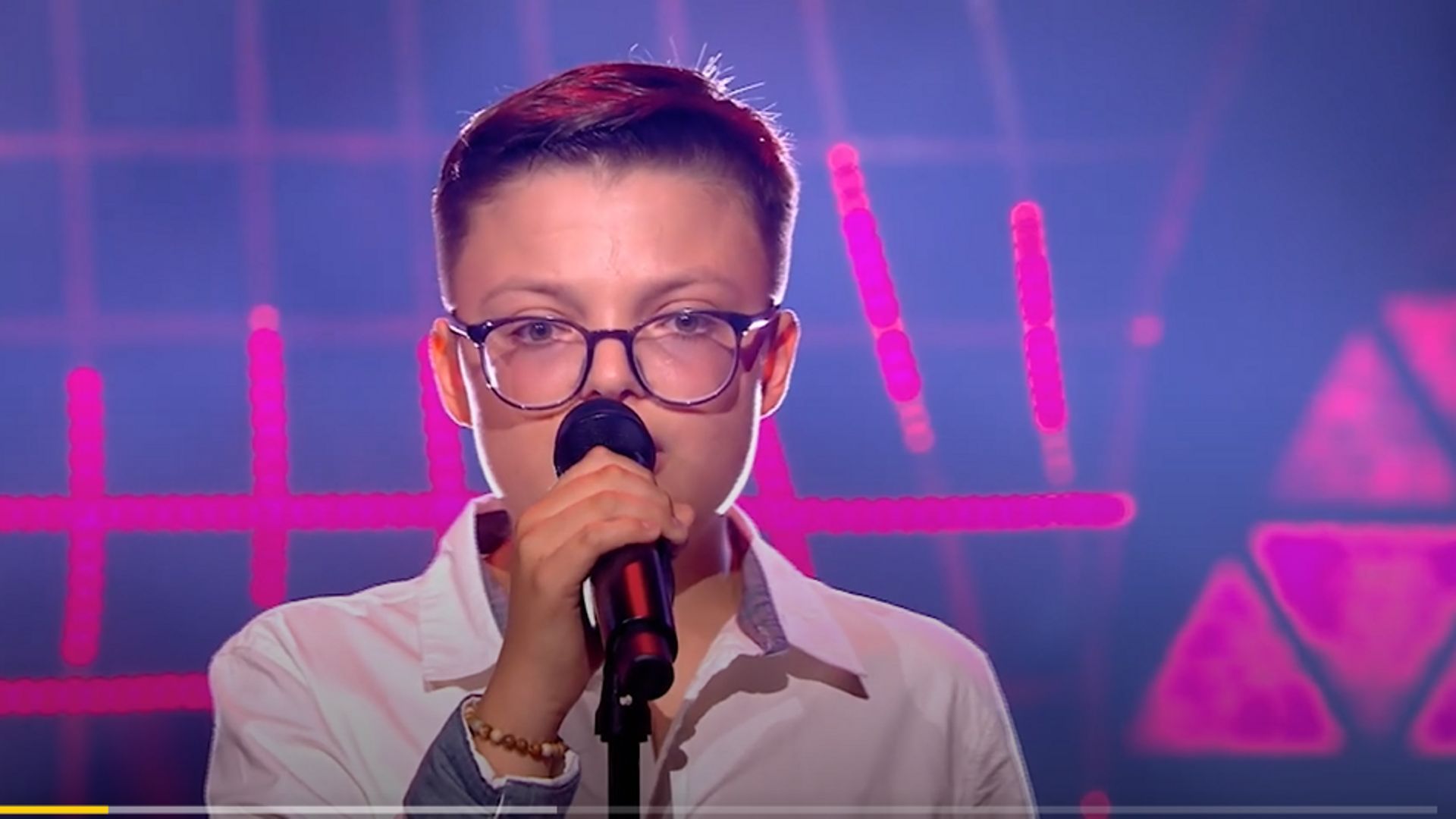 Charleroi : Rony 15 ans le candidat The Voice Kids sort son premier ...