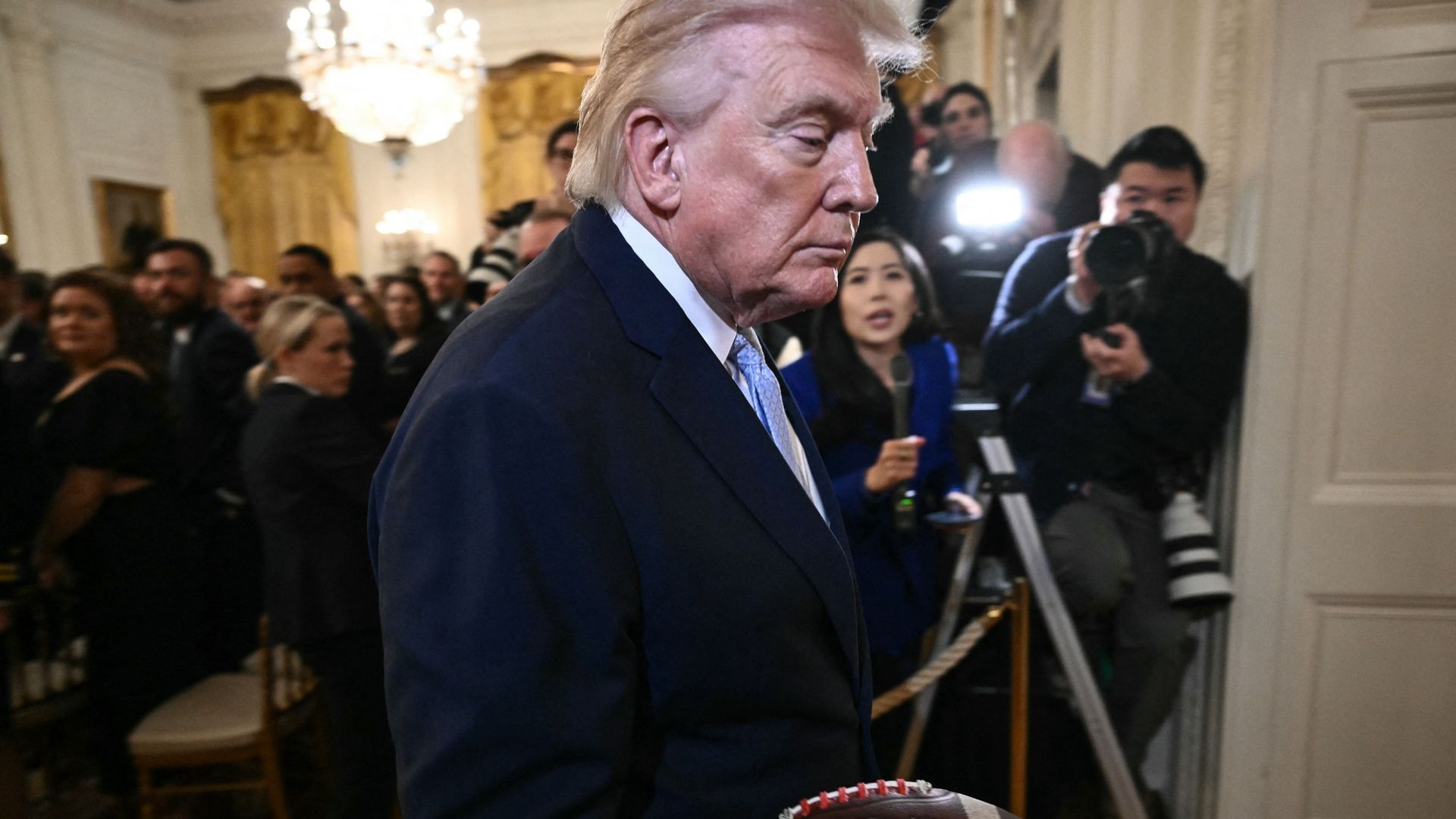 Guerre au Moyen-Orient : Trump menace "d’anéantir" les centrales électriques d’Iran si Ormuz n’est pas rouvert sous deux jours