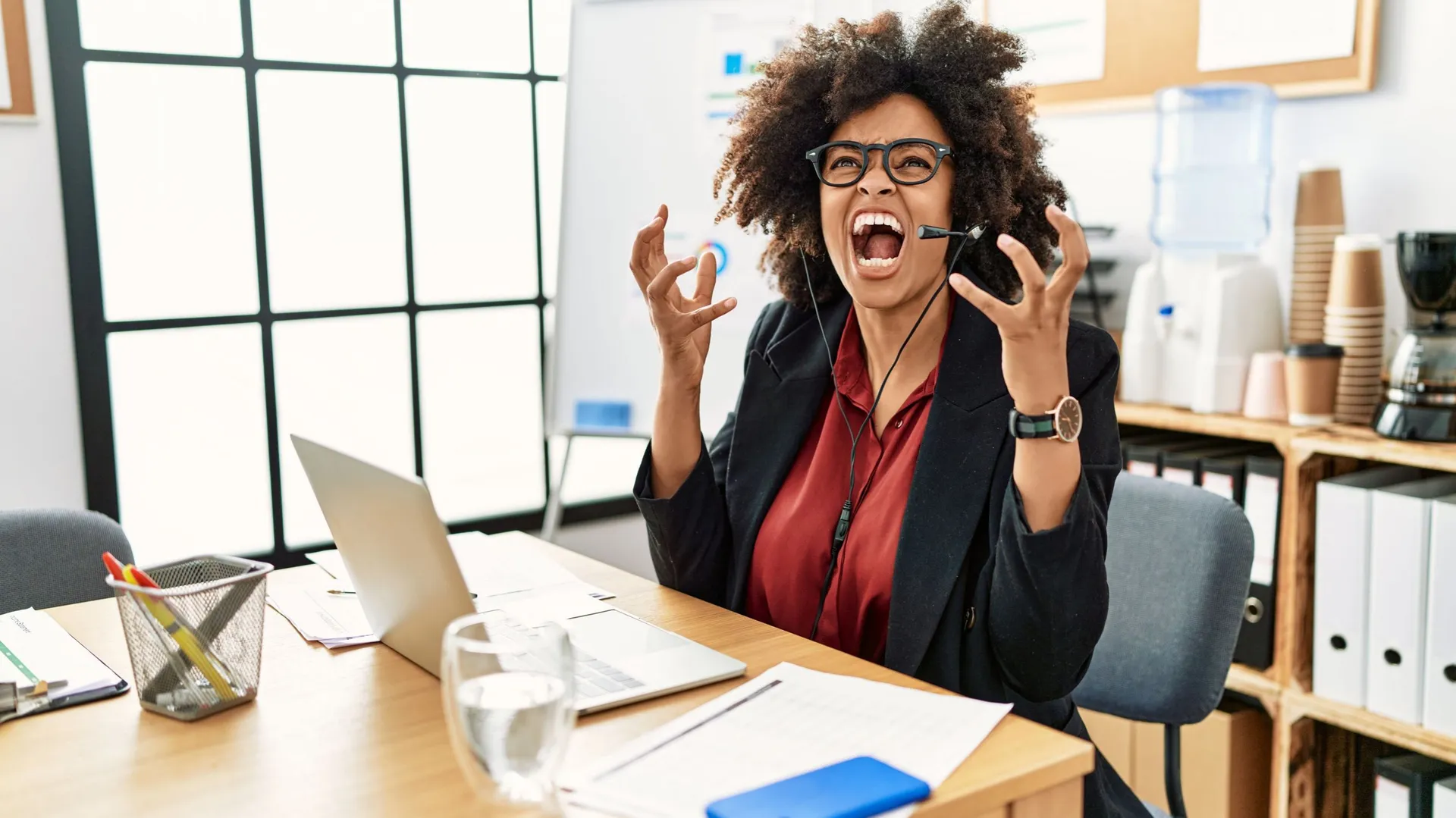 Débat : quand vous appelez un service clientèle, l’attente est-elle ...