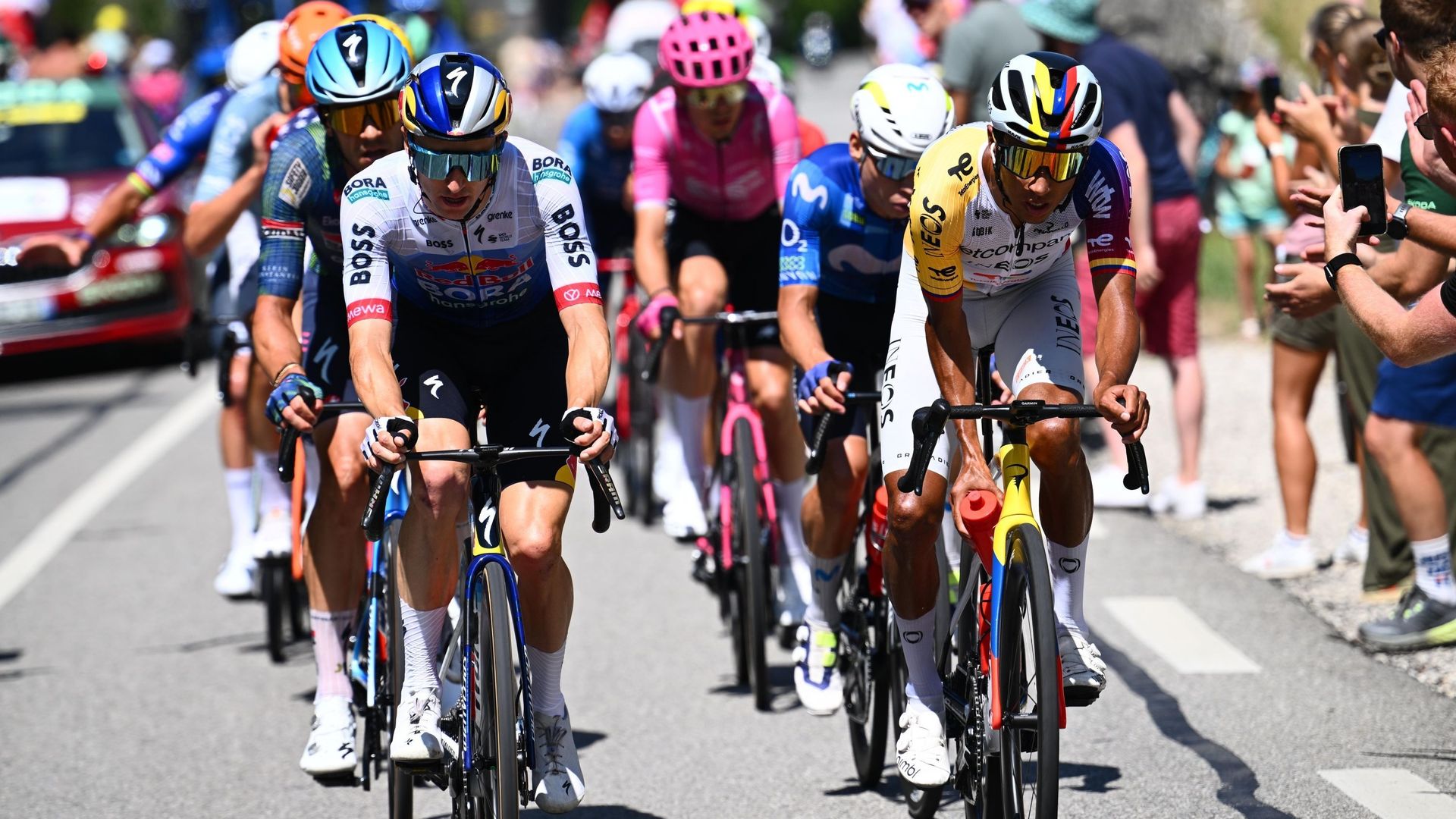 "Beaucoup d’équipes doivent au minimum montrer le maillot" : Christophe Detilloux préface la 18e étape du Tour de France 2026