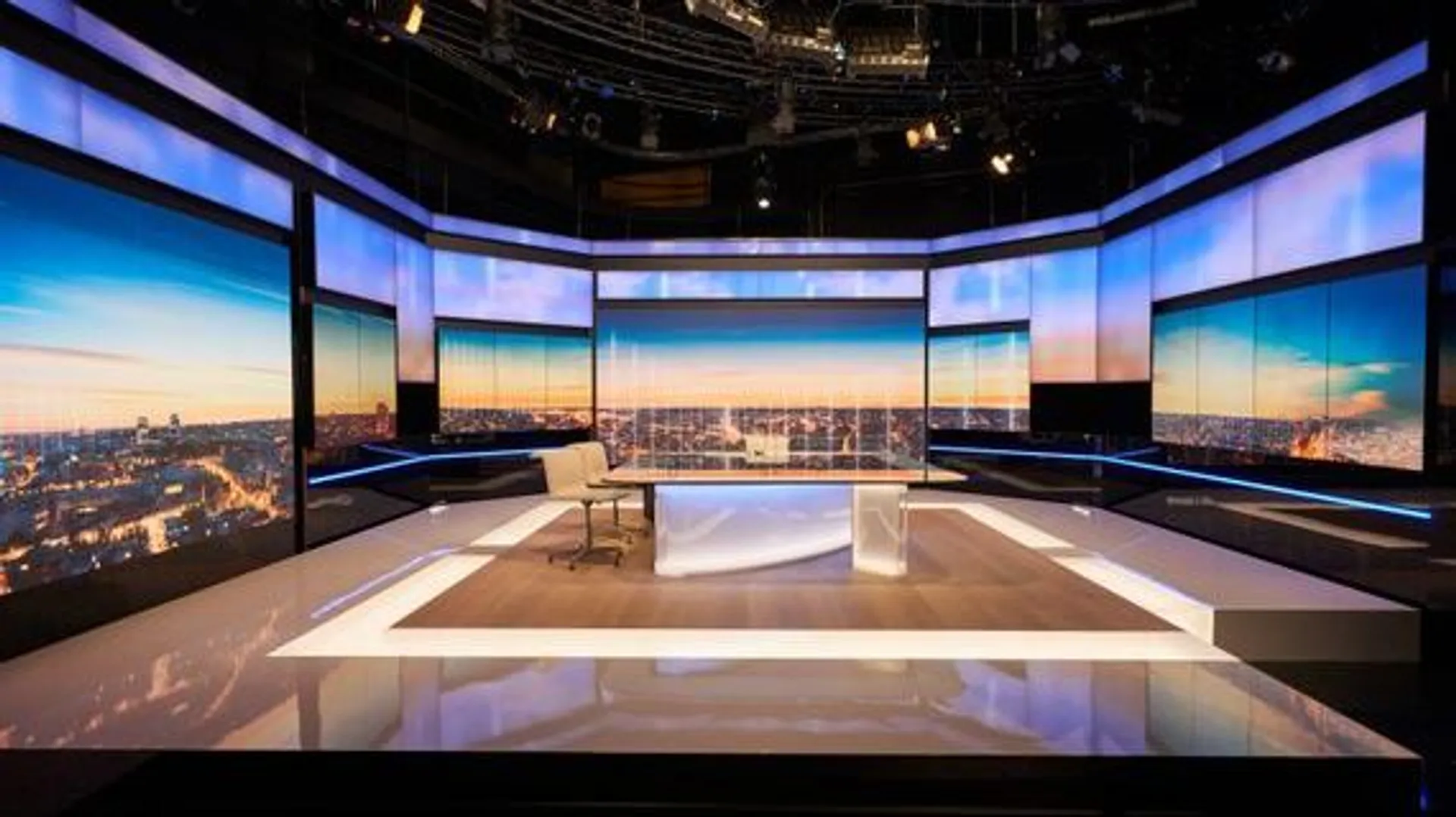 Découvrez le nouveau plateau du JT de la RTBF en photos et vidéos ...