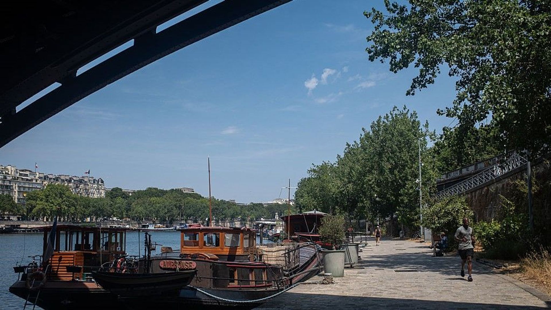 Naviguez à travers l’histoire de la Seine et ses richesses culturelles dans "Destination France"