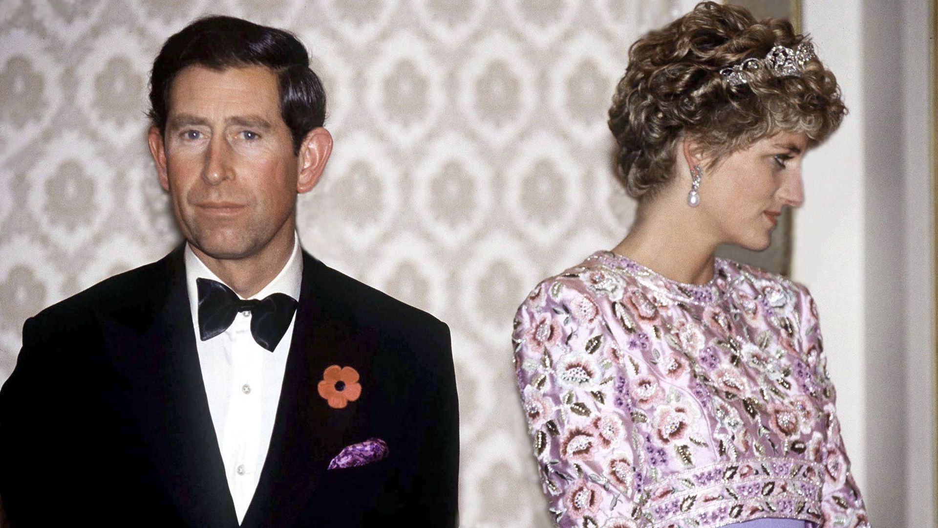 30 ans après, Patrick Weber revient sur le divorce du prince Charles et Diana : "On était arrivé à un point de non-retour"