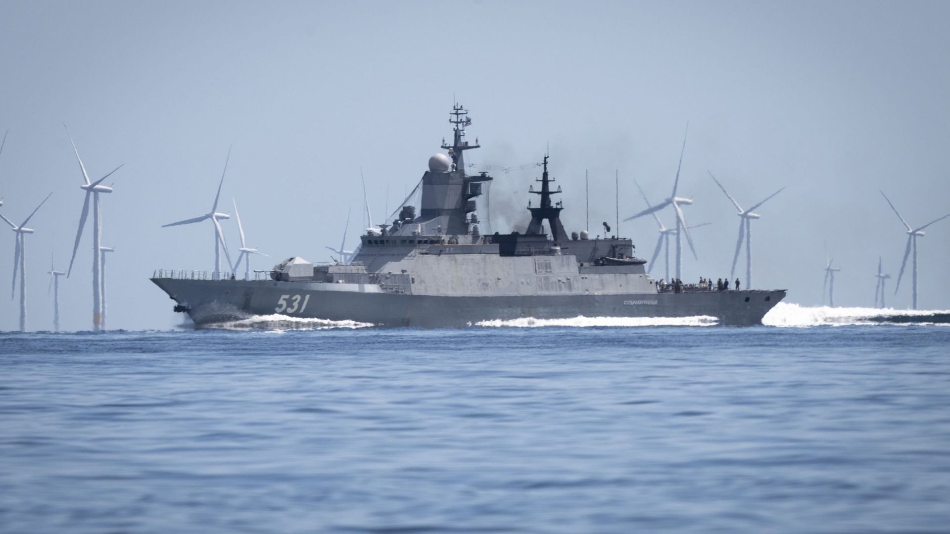 La Suède va remettre à l’Ukraine un navire de la flotte fantôme russe