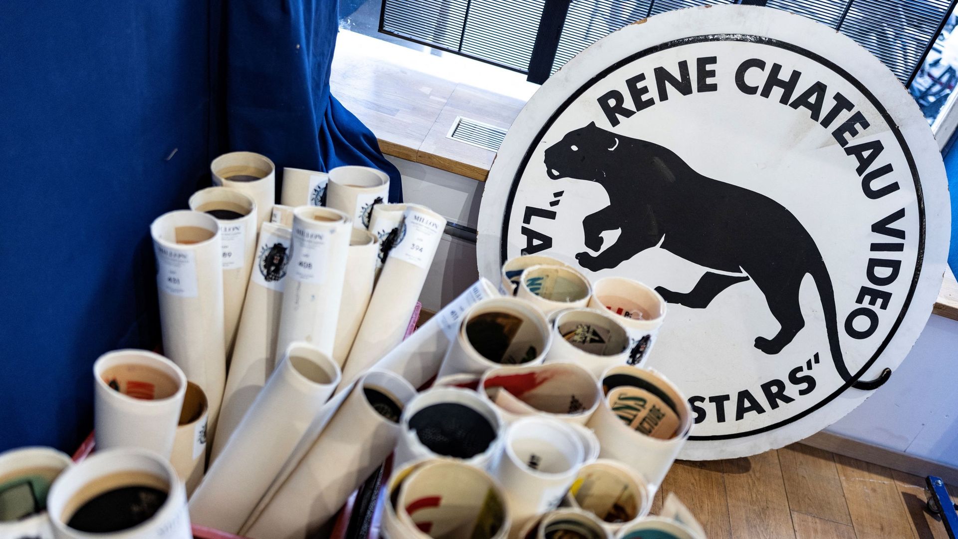 L’immense collection du producteur et cinéphile René Chateau est mise aux enchères