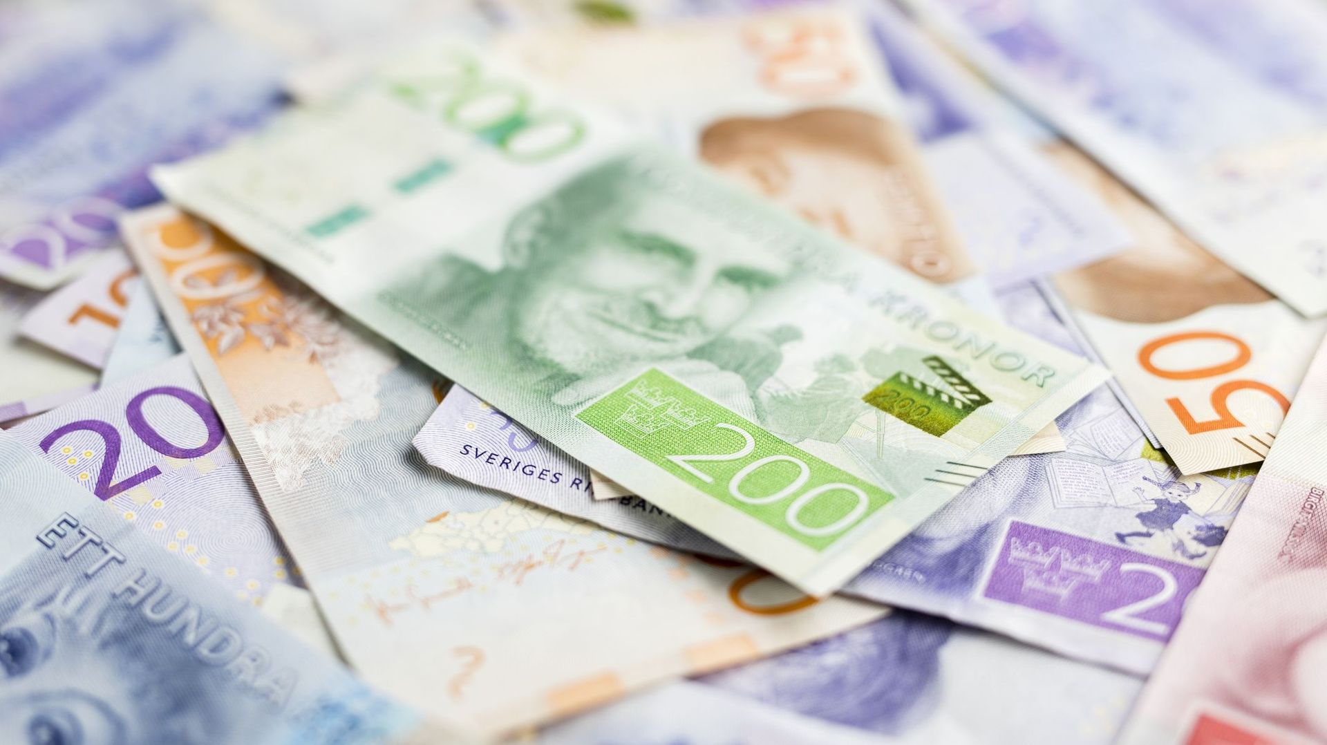 "Paresseux et complaisants" : des retraités suédois racontent comment la suppression de l’impôt sur la fortune a transformé leur pays