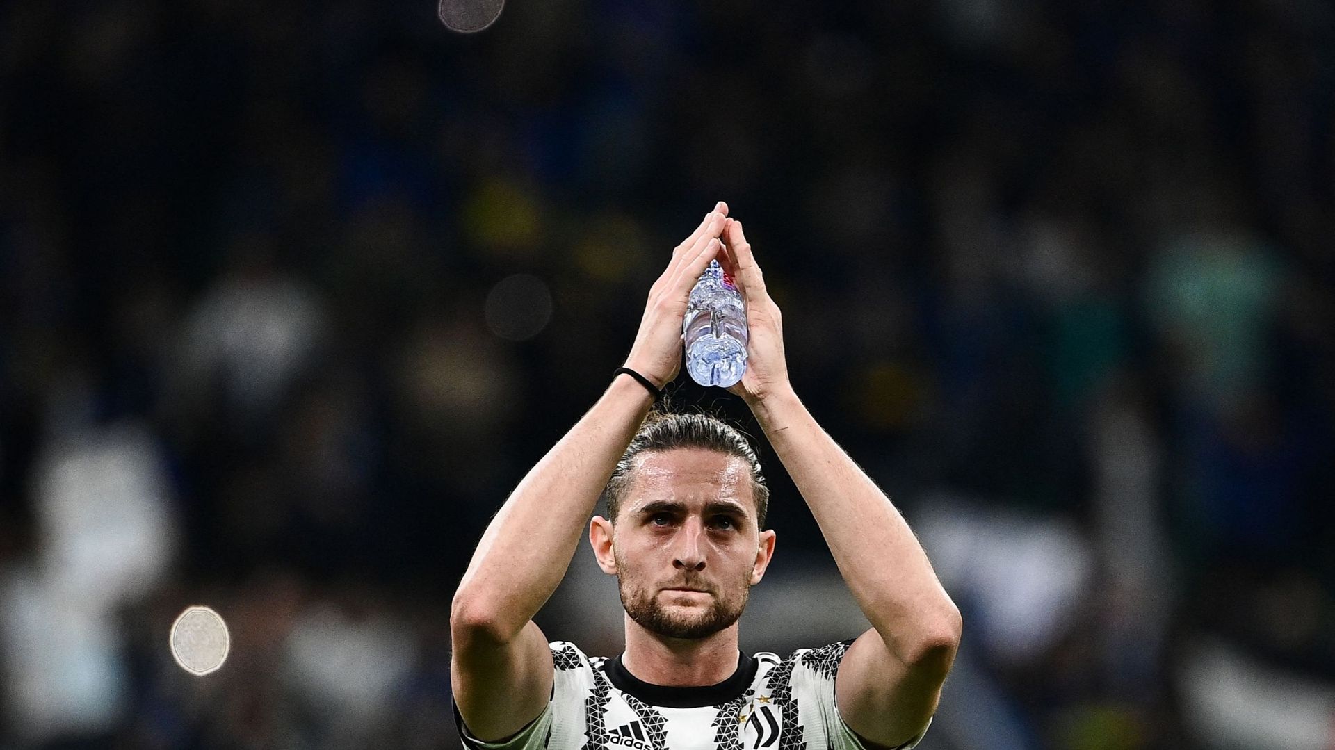 Adrien Rabiot prolonge à la Juventus Turin jusqu'en 2024 - RTBF Actus